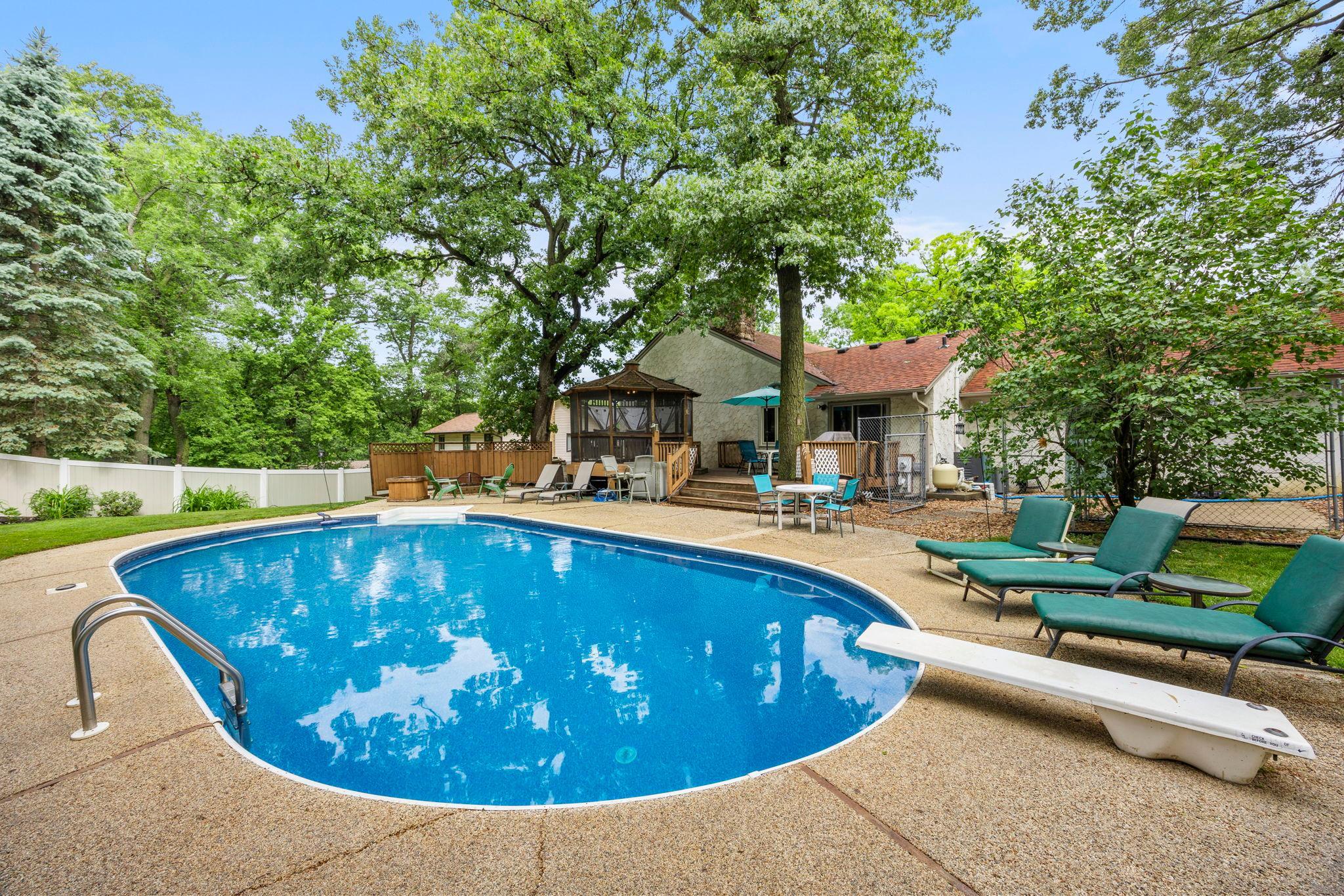 8119 Lower 129th Court