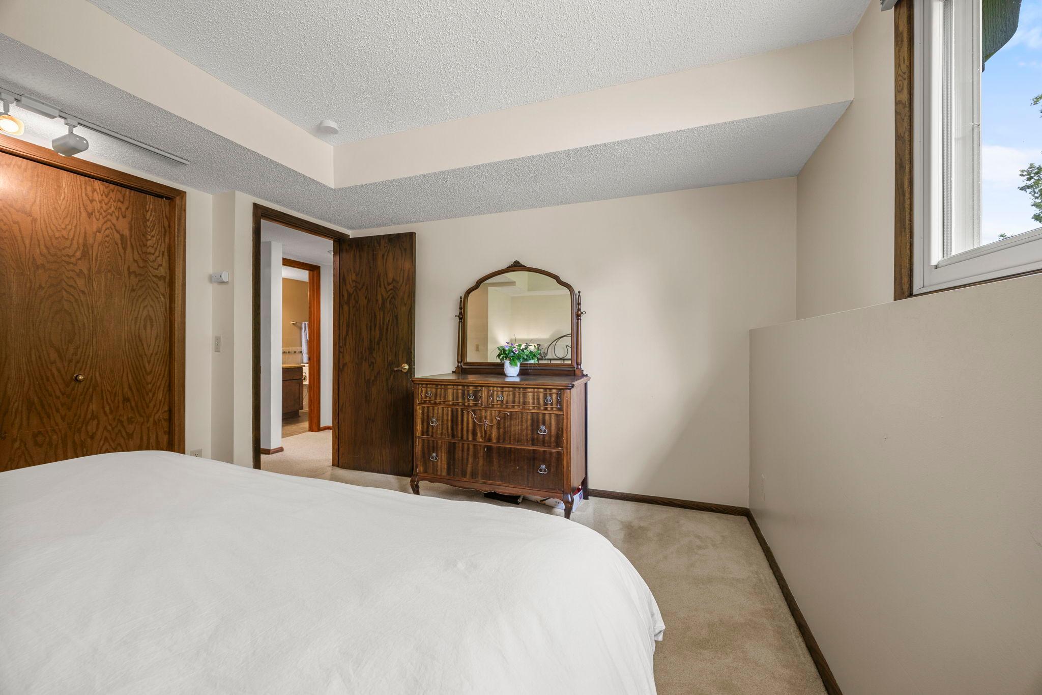 8119 Lower 129th Court