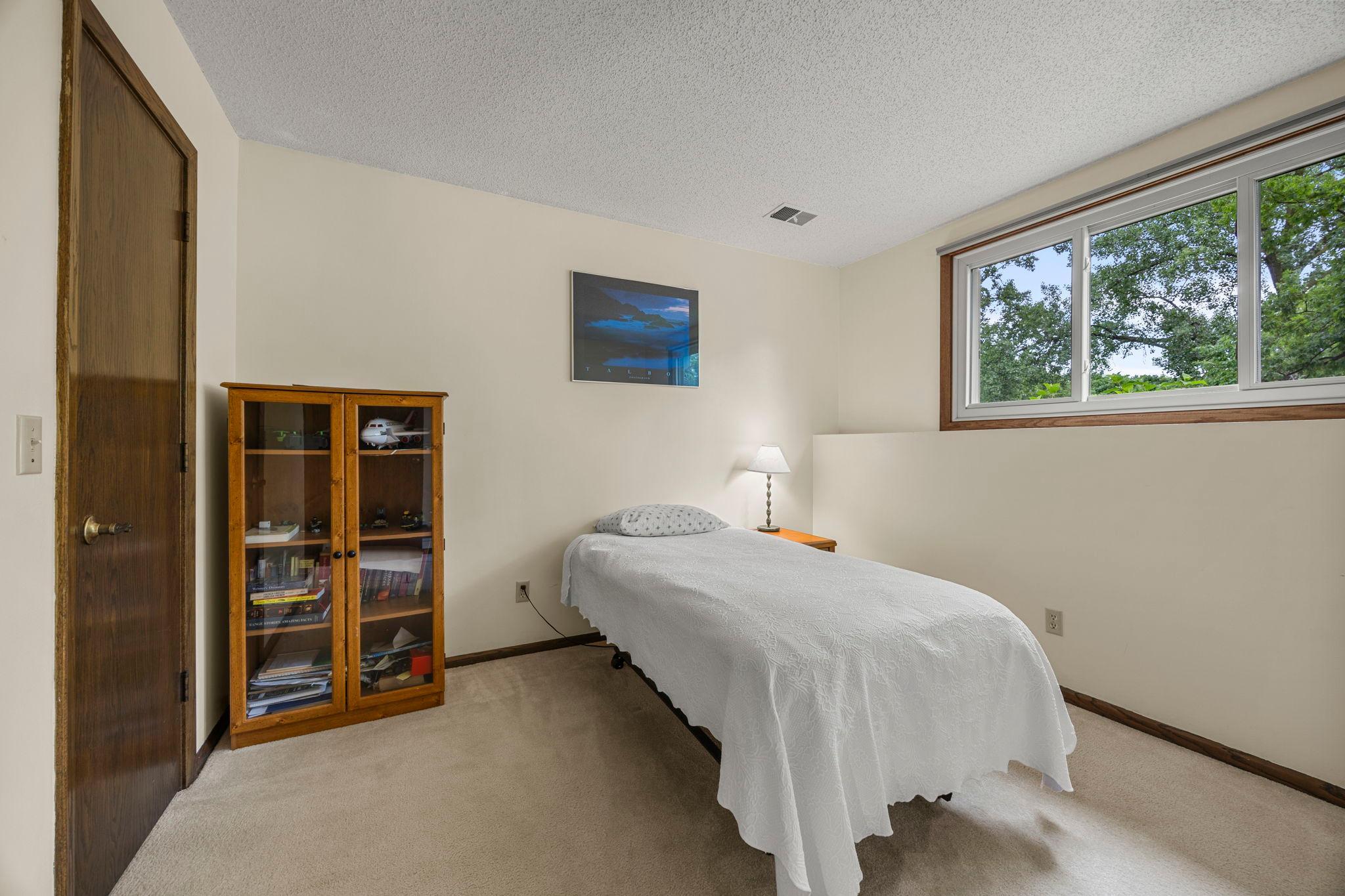 8119 Lower 129th Court