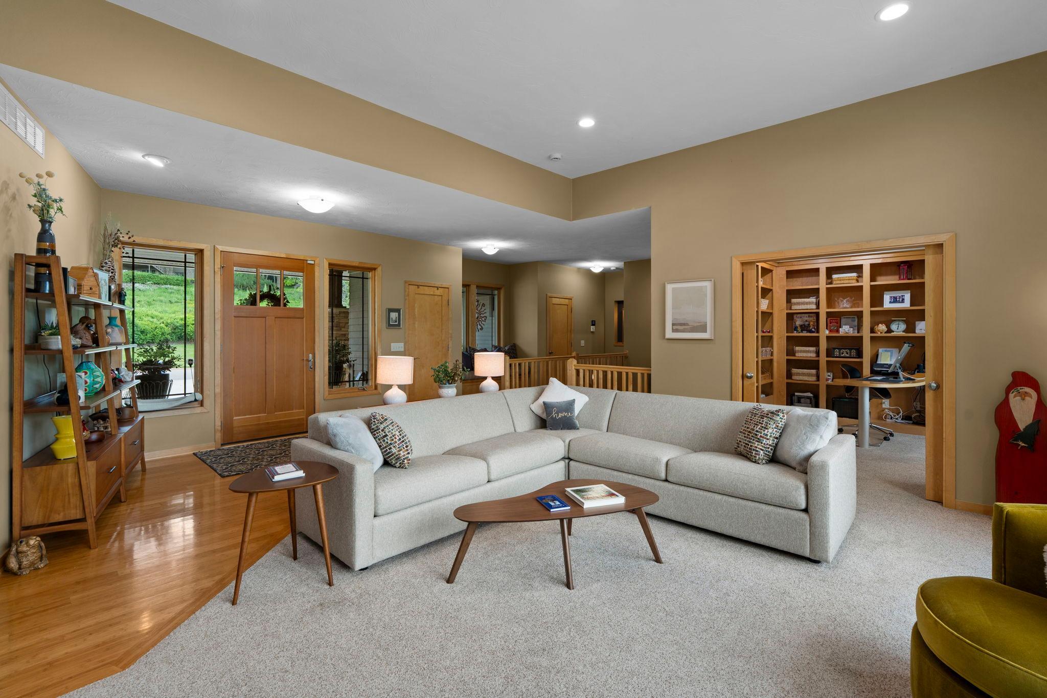 1314 Mayflower Drive
