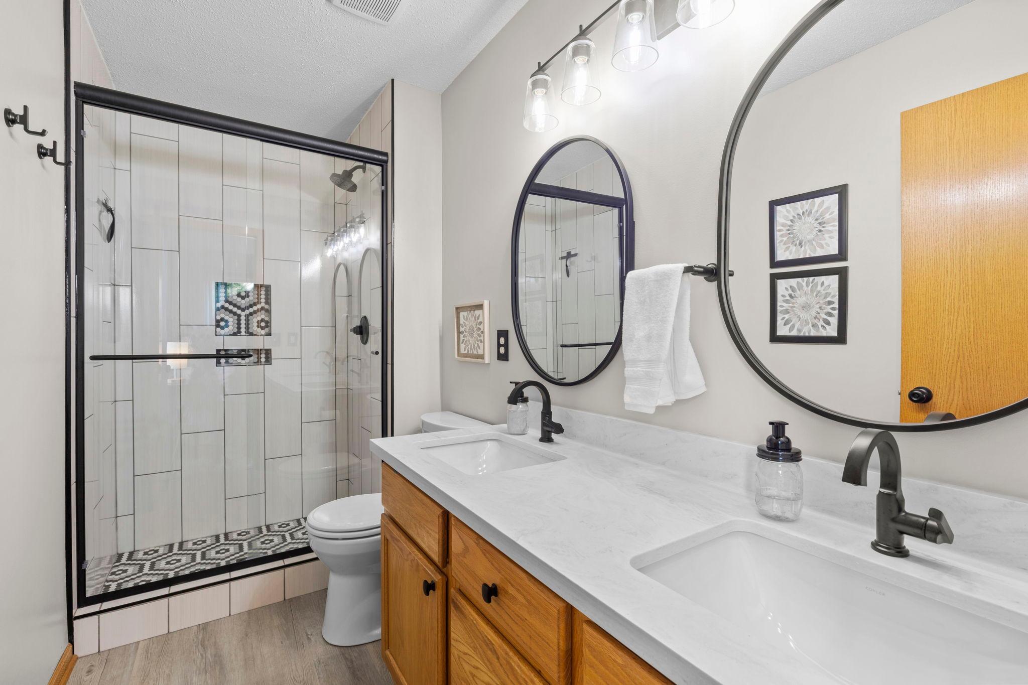 7527 Hampton Lane