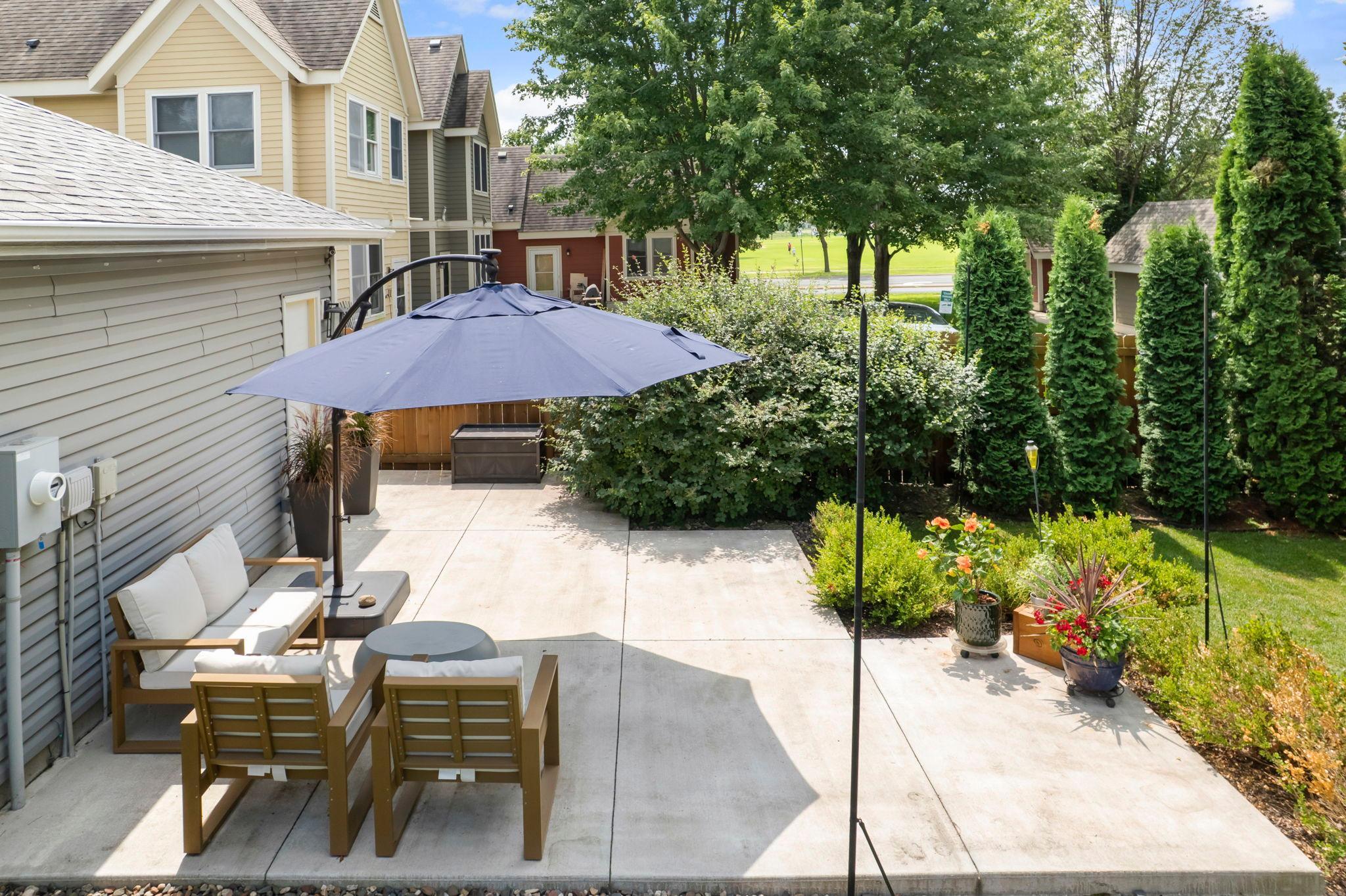 1904 Wilcox Boulevard W