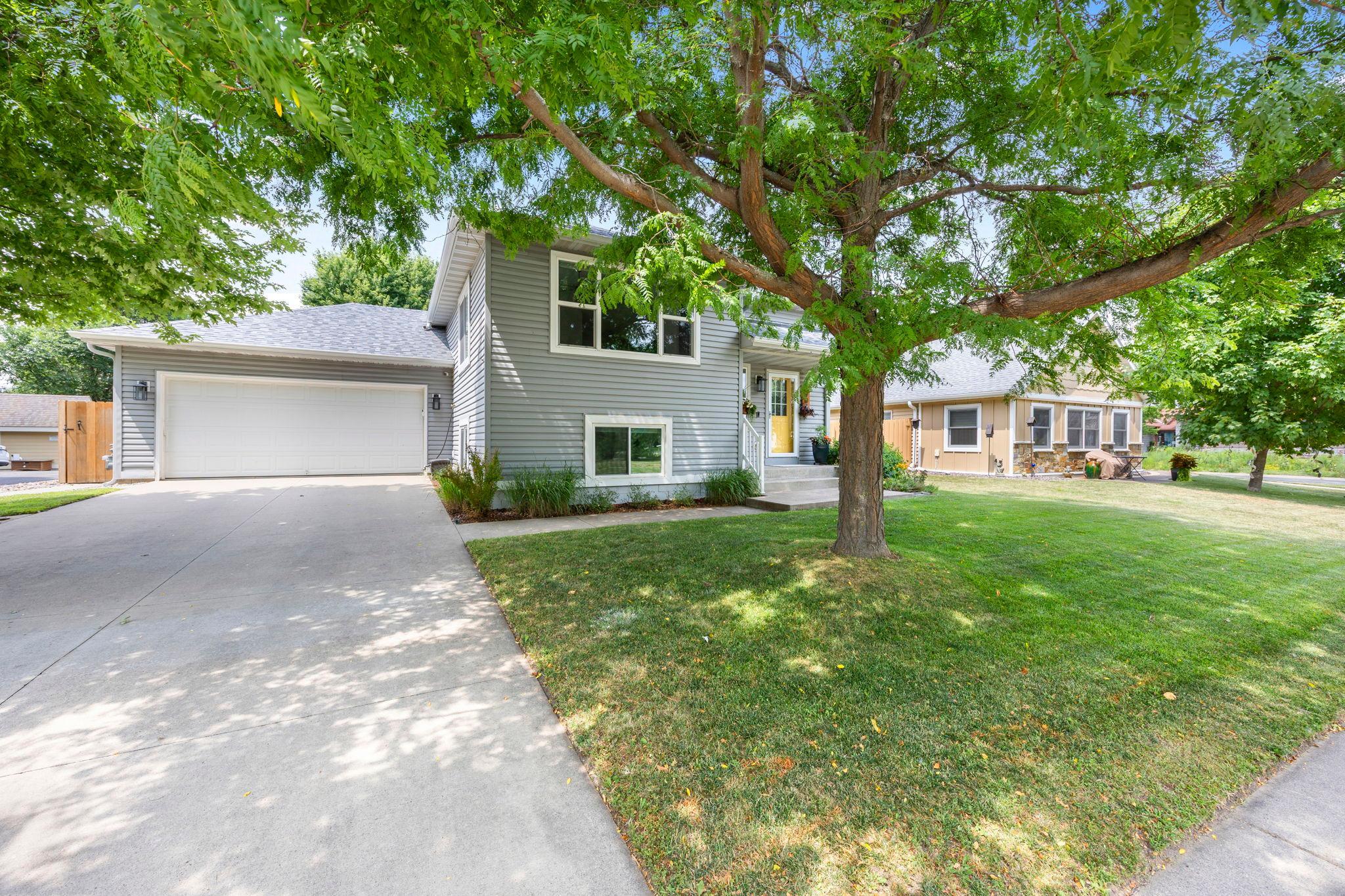 1904 Wilcox Boulevard W