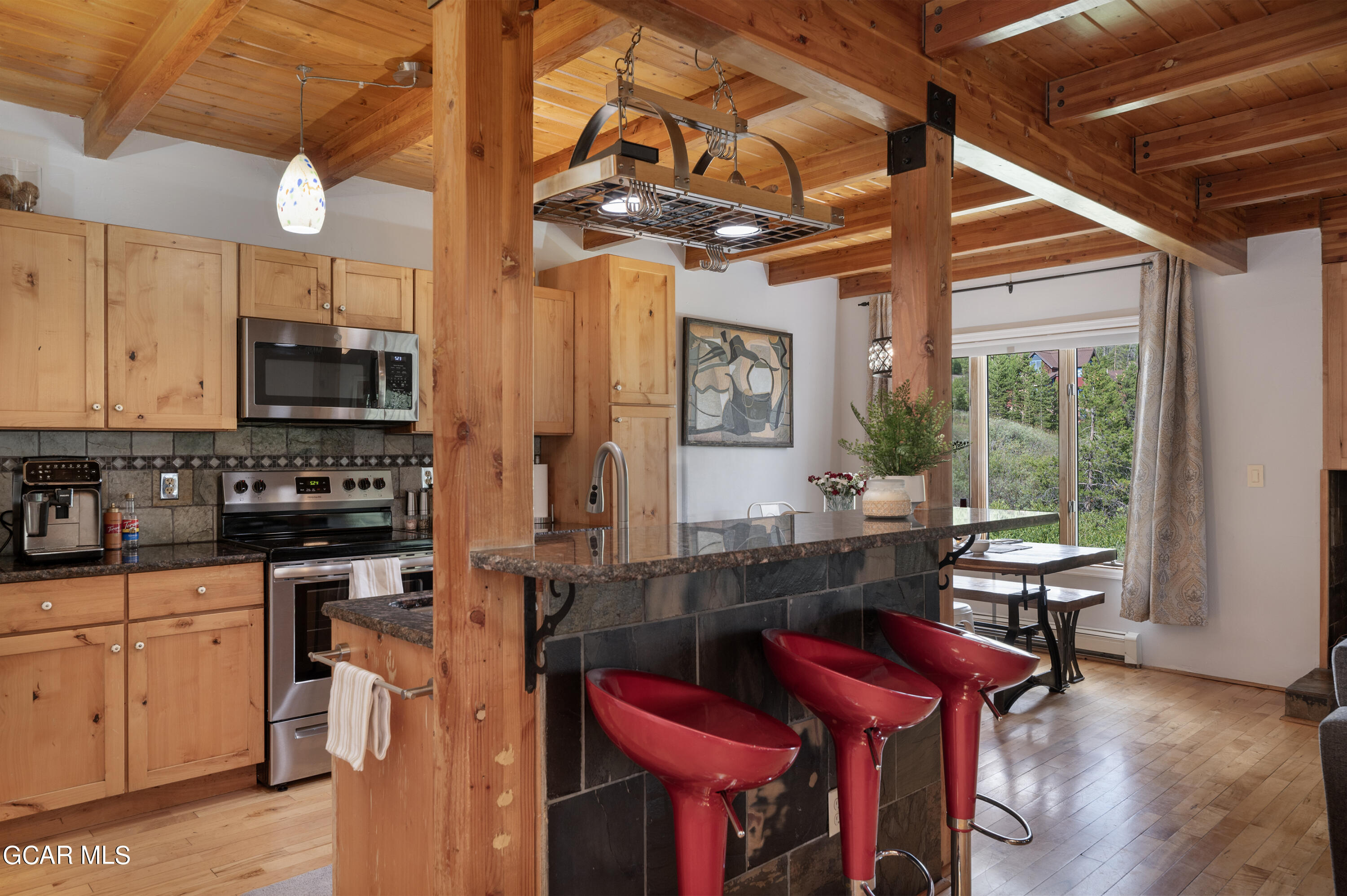 850 BADGER Lane Unit 1