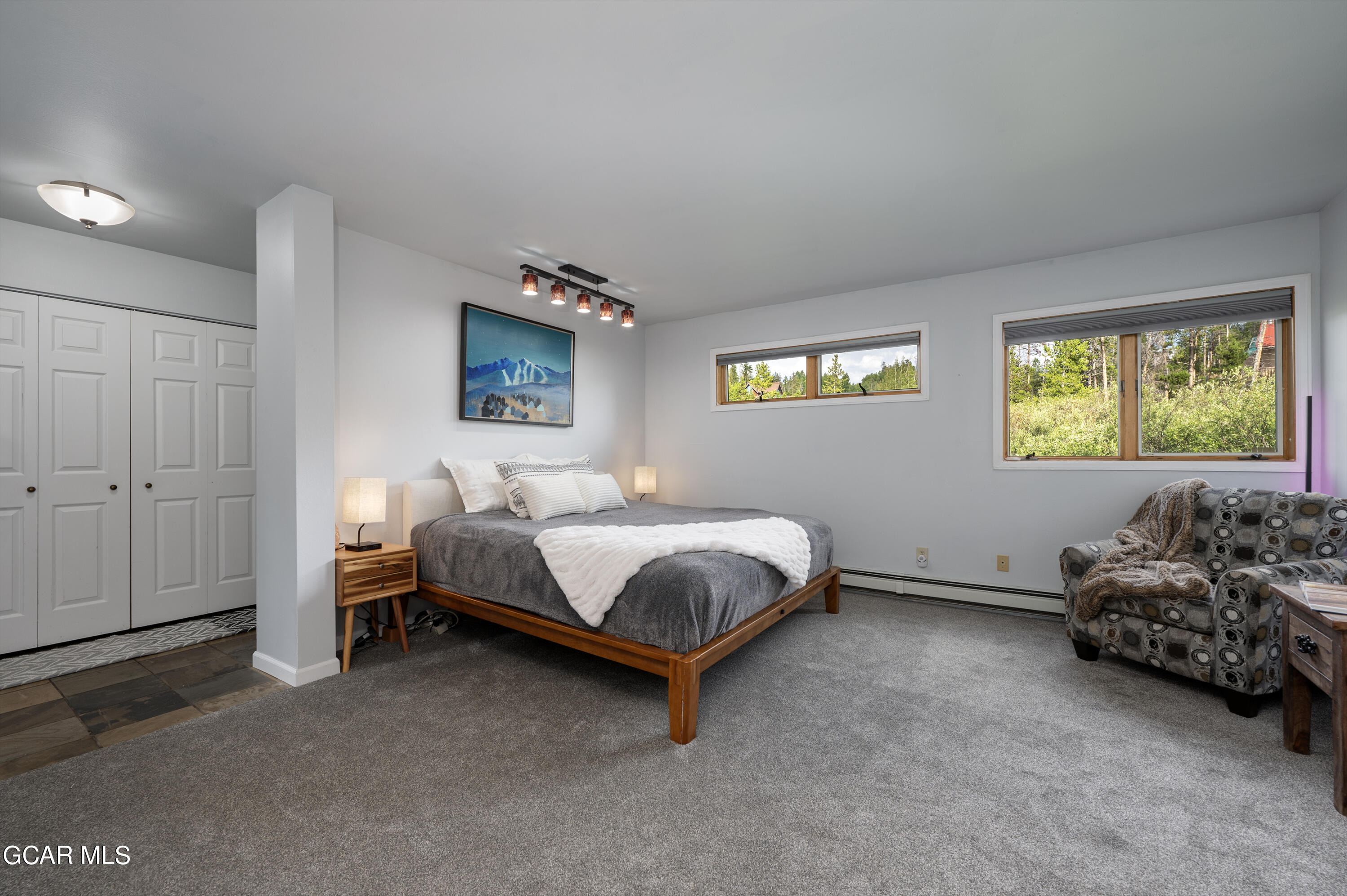 850 BADGER Lane Unit 1