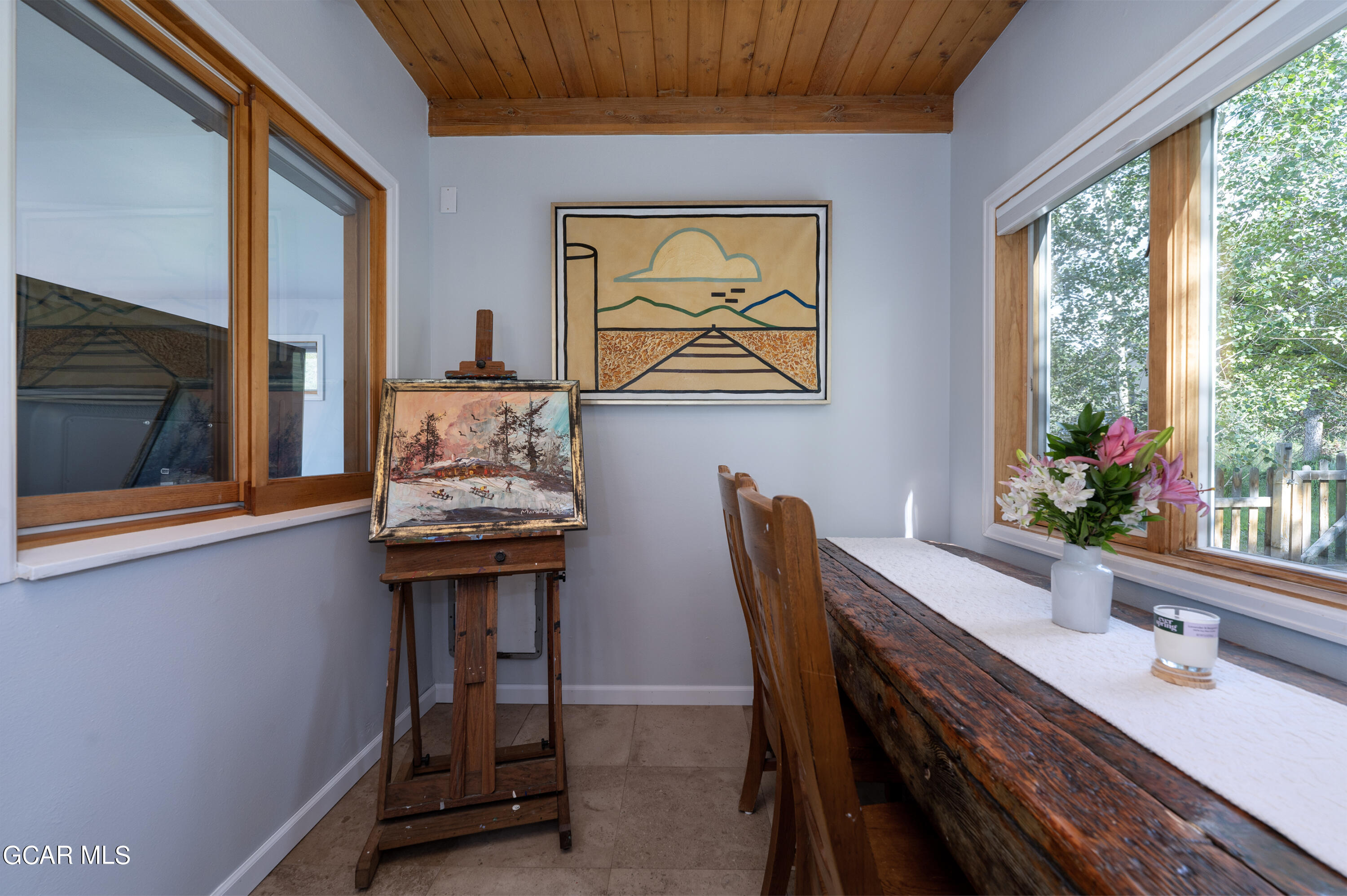 850 BADGER Lane Unit 1