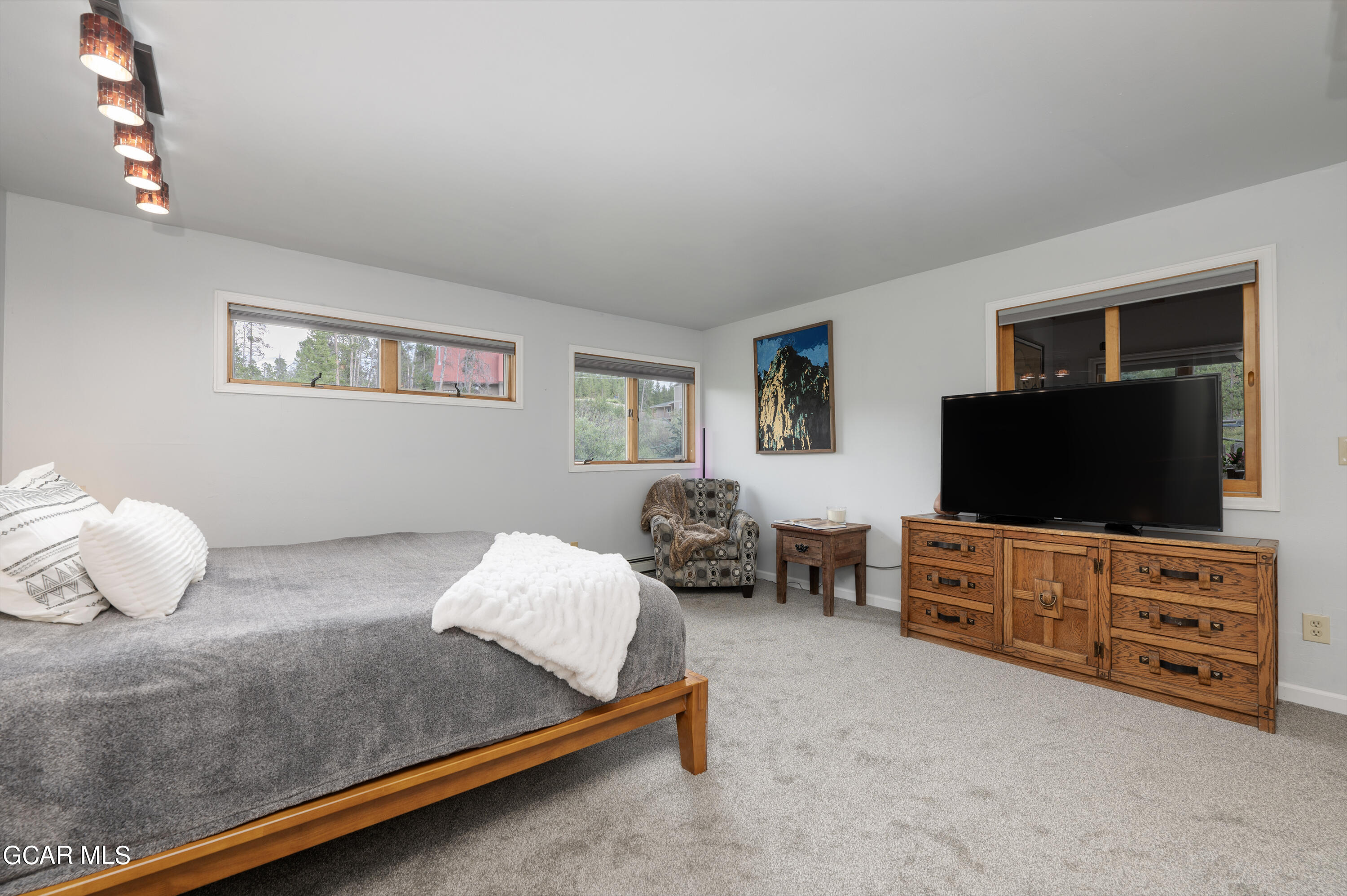 850 BADGER Lane Unit 1