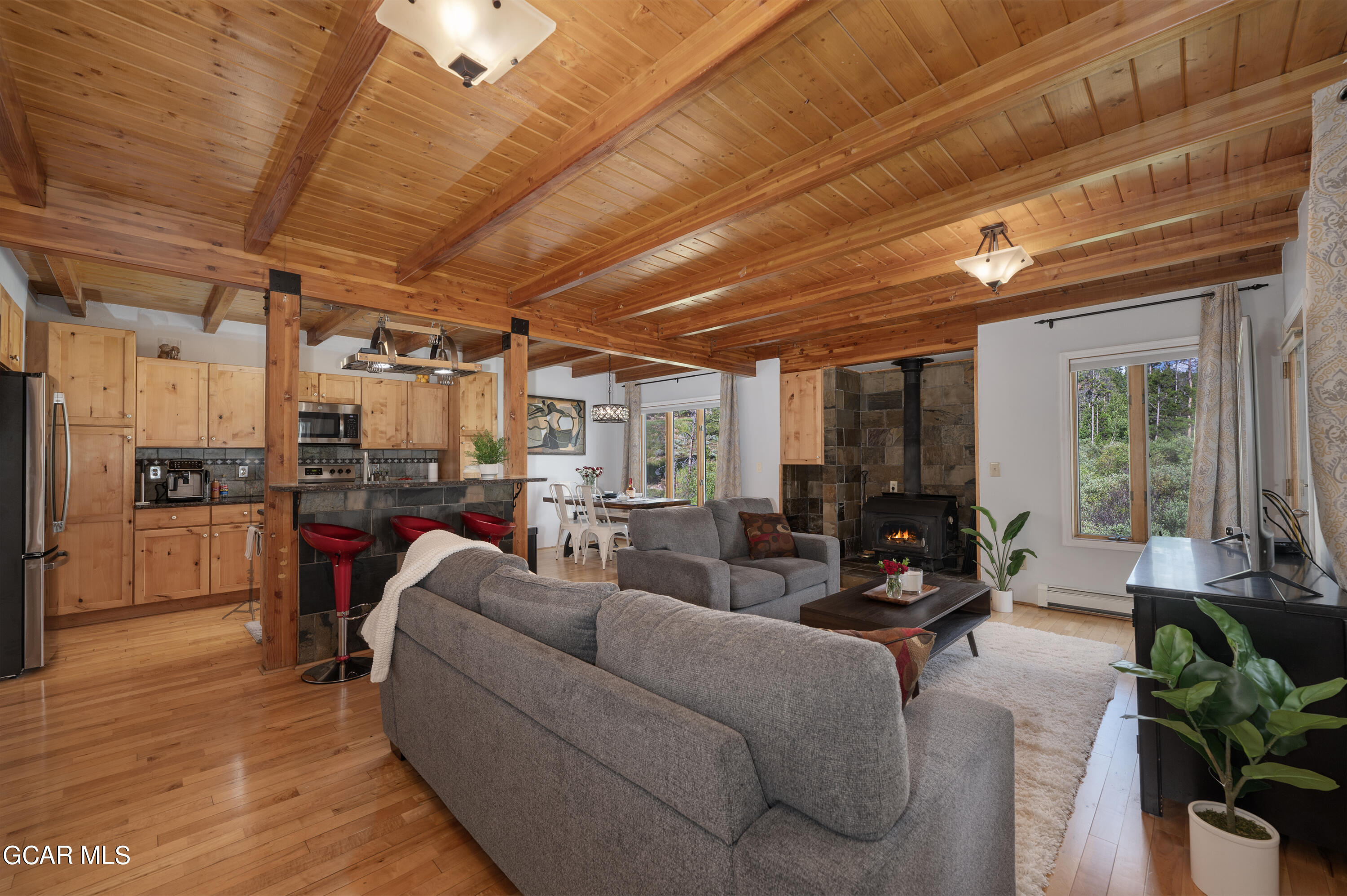 850 BADGER Lane Unit 1