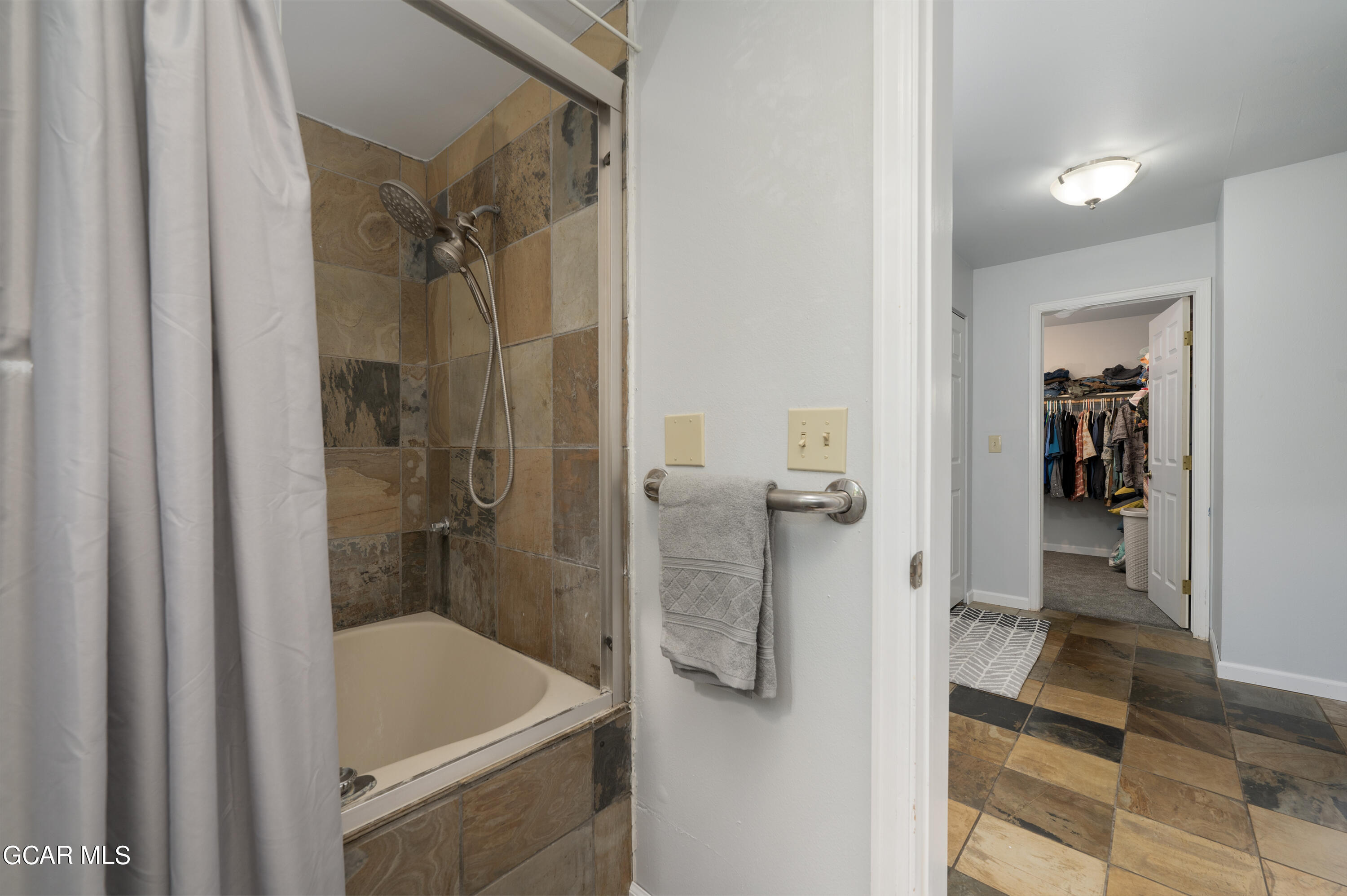 850 BADGER Lane Unit 1