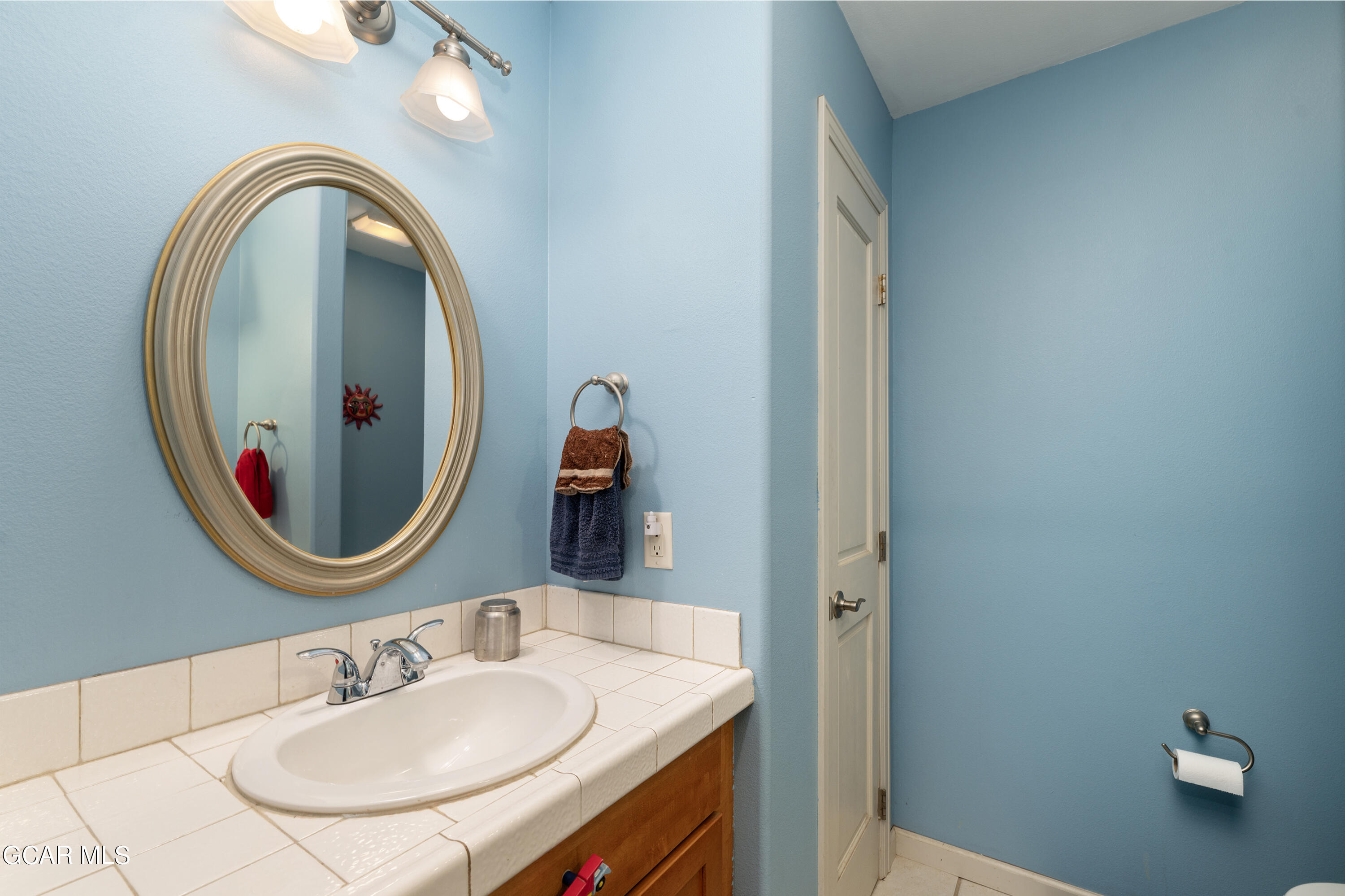 516 East Moffat Avenue