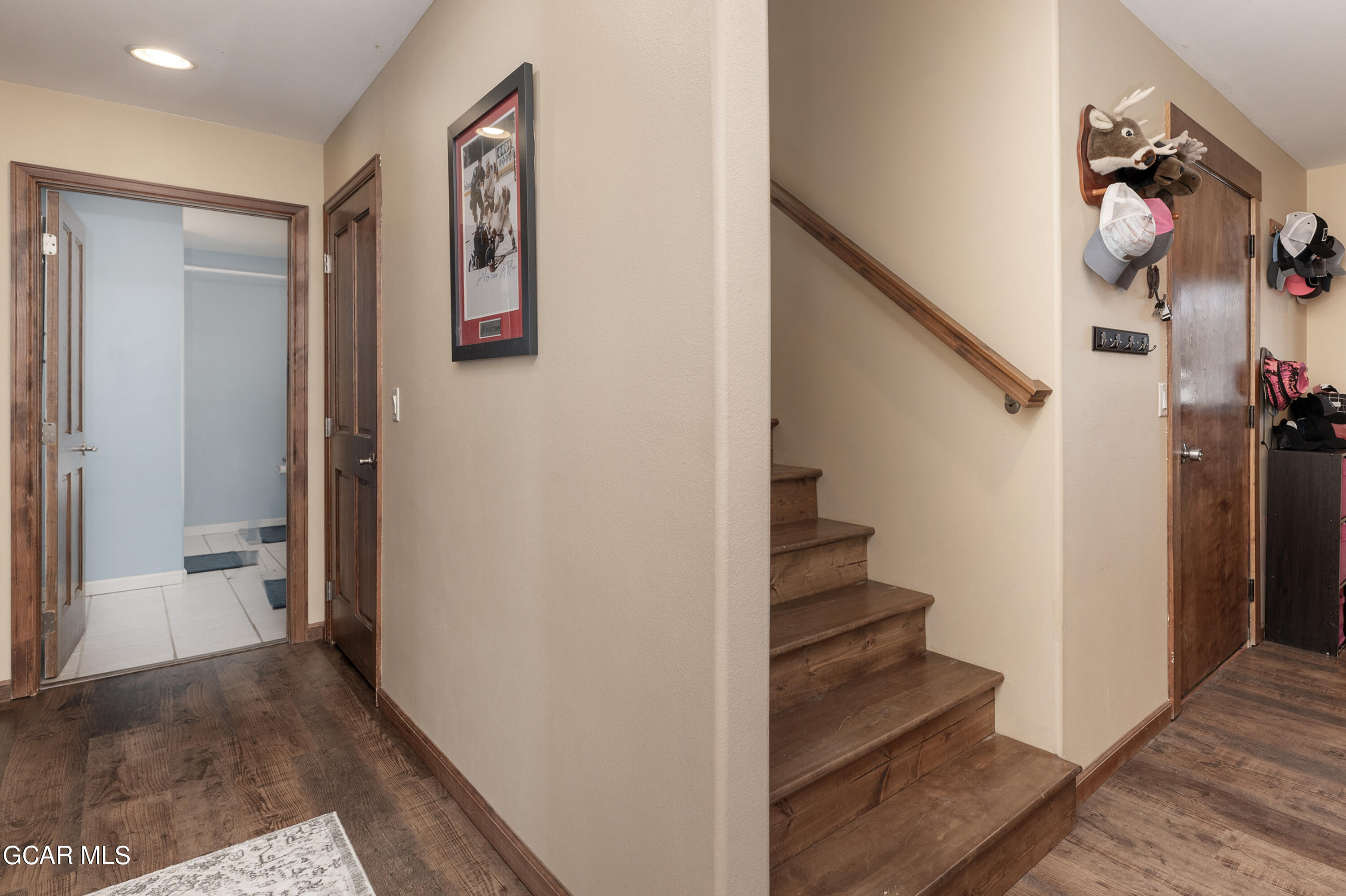 516 East Moffat Avenue