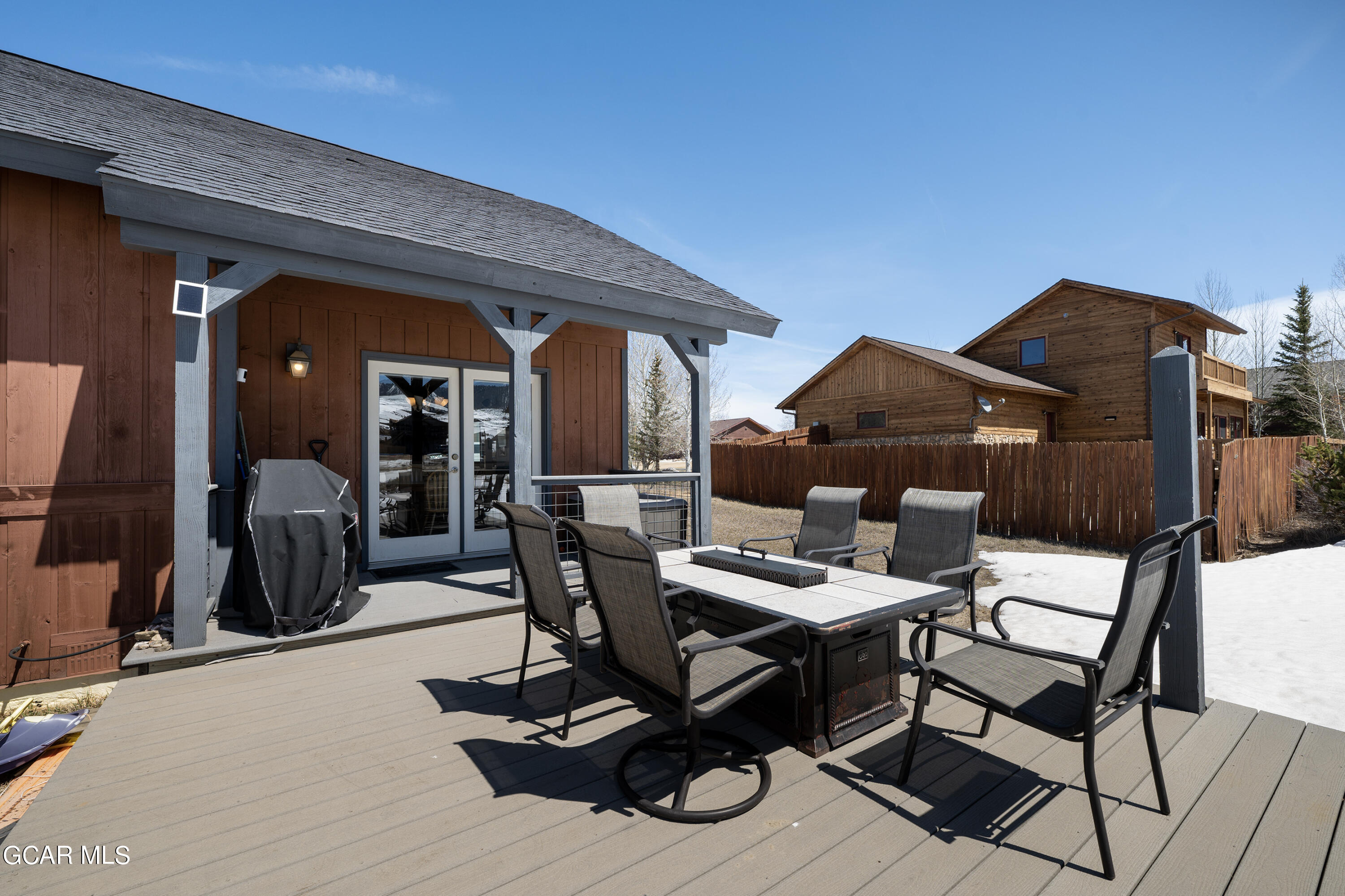 516 East Moffat Avenue