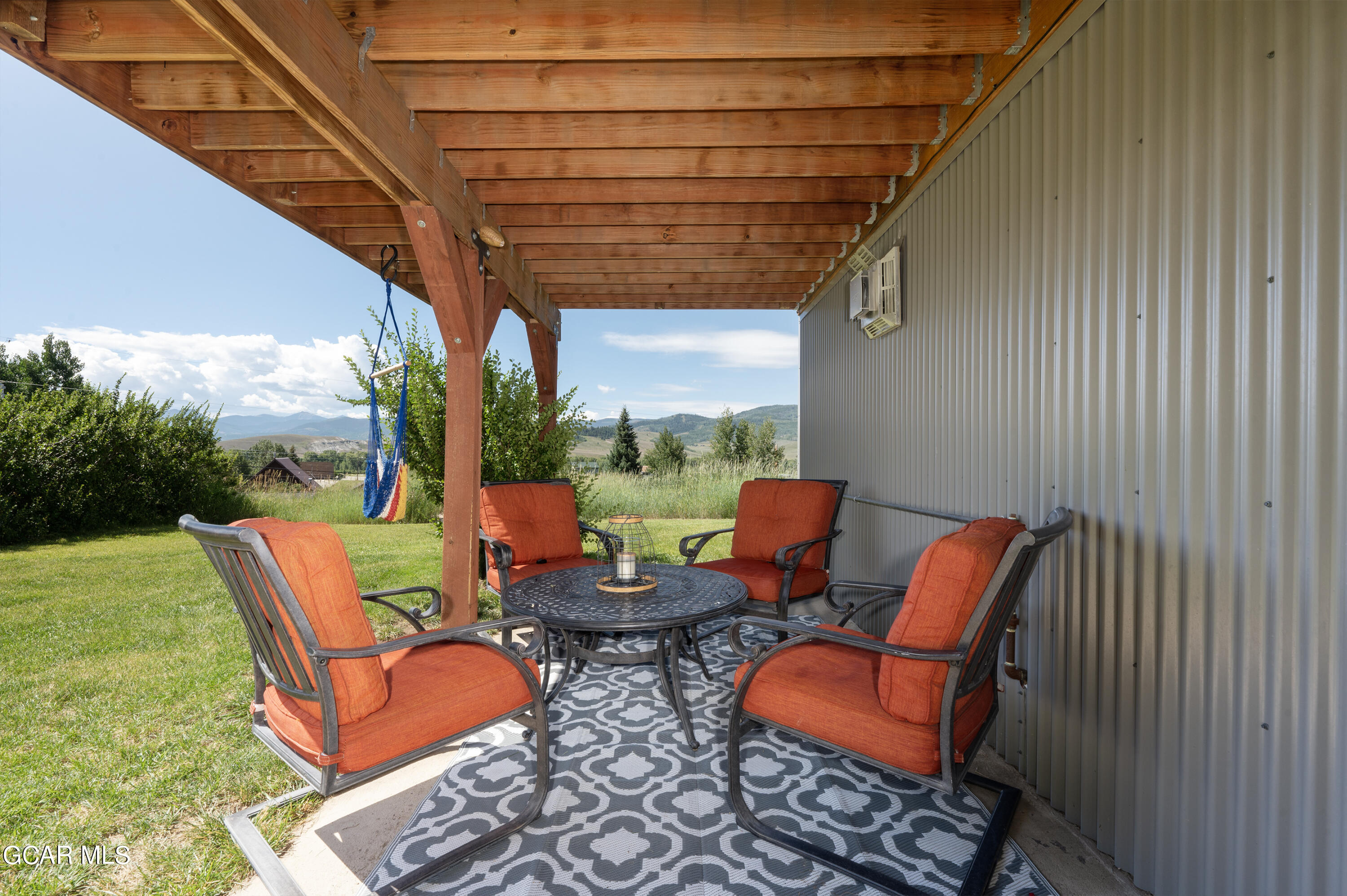 286 GARNET Lane