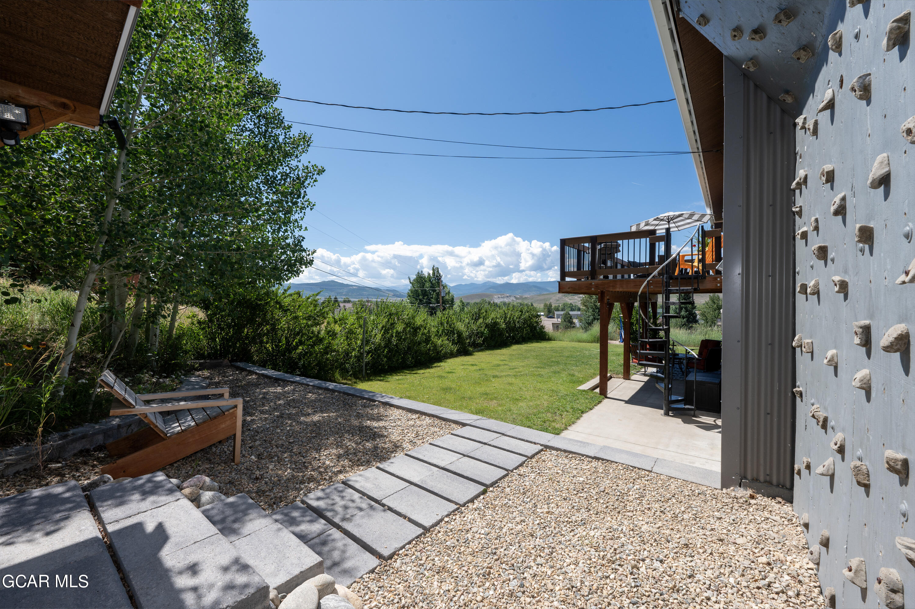 286 GARNET Lane