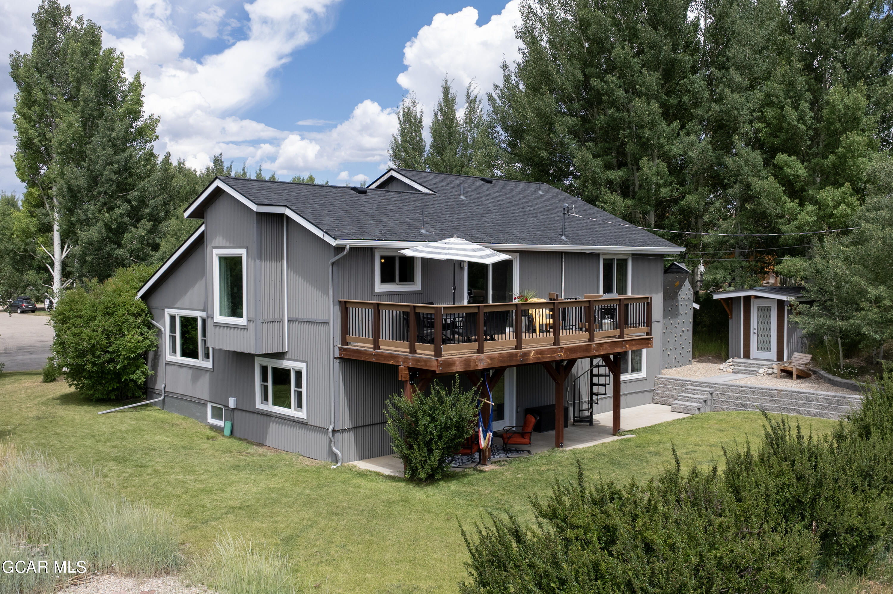286 GARNET Lane