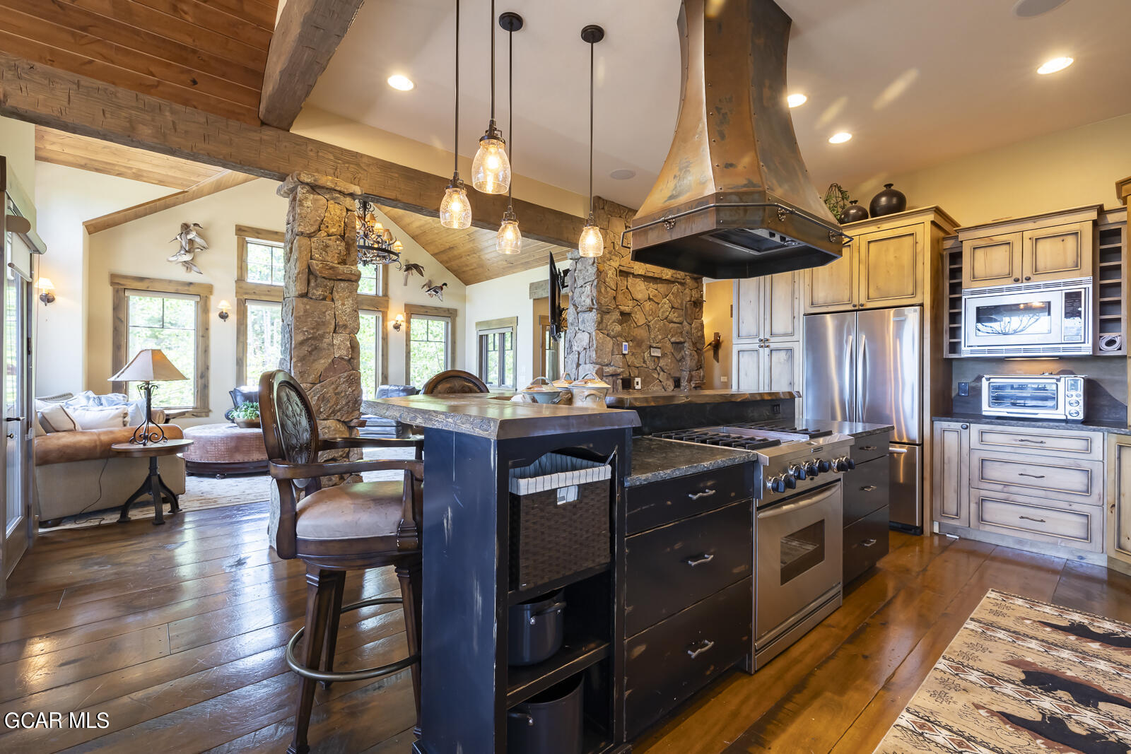 3048 Golf Course Circle