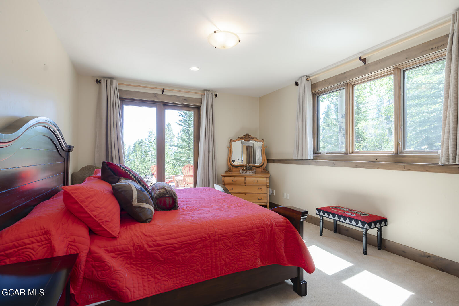 3048 Golf Course Circle