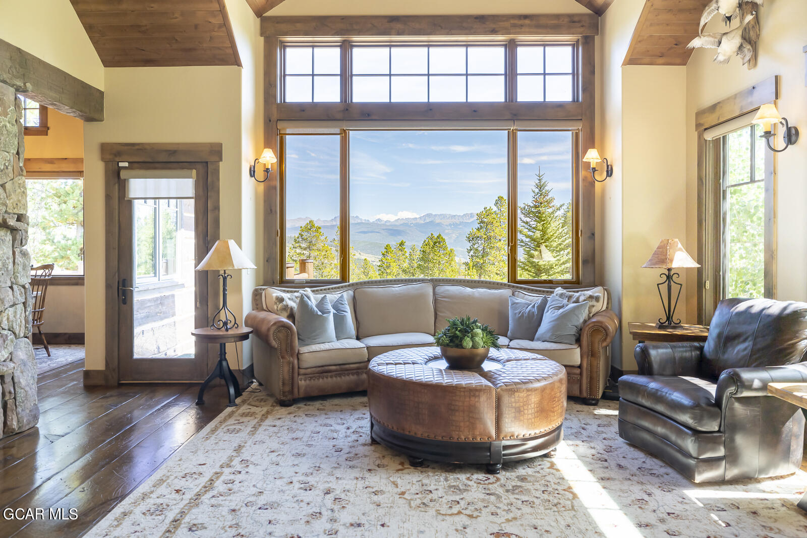 3048 Golf Course Circle