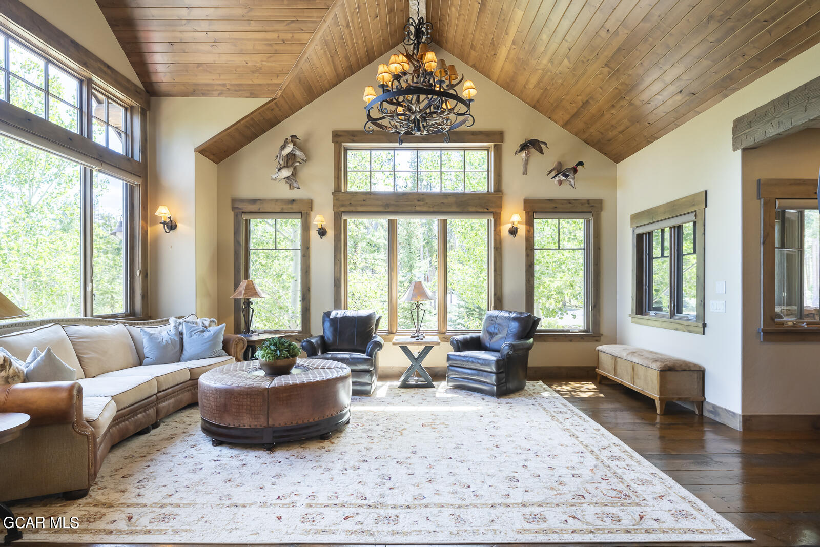 3048 Golf Course Circle