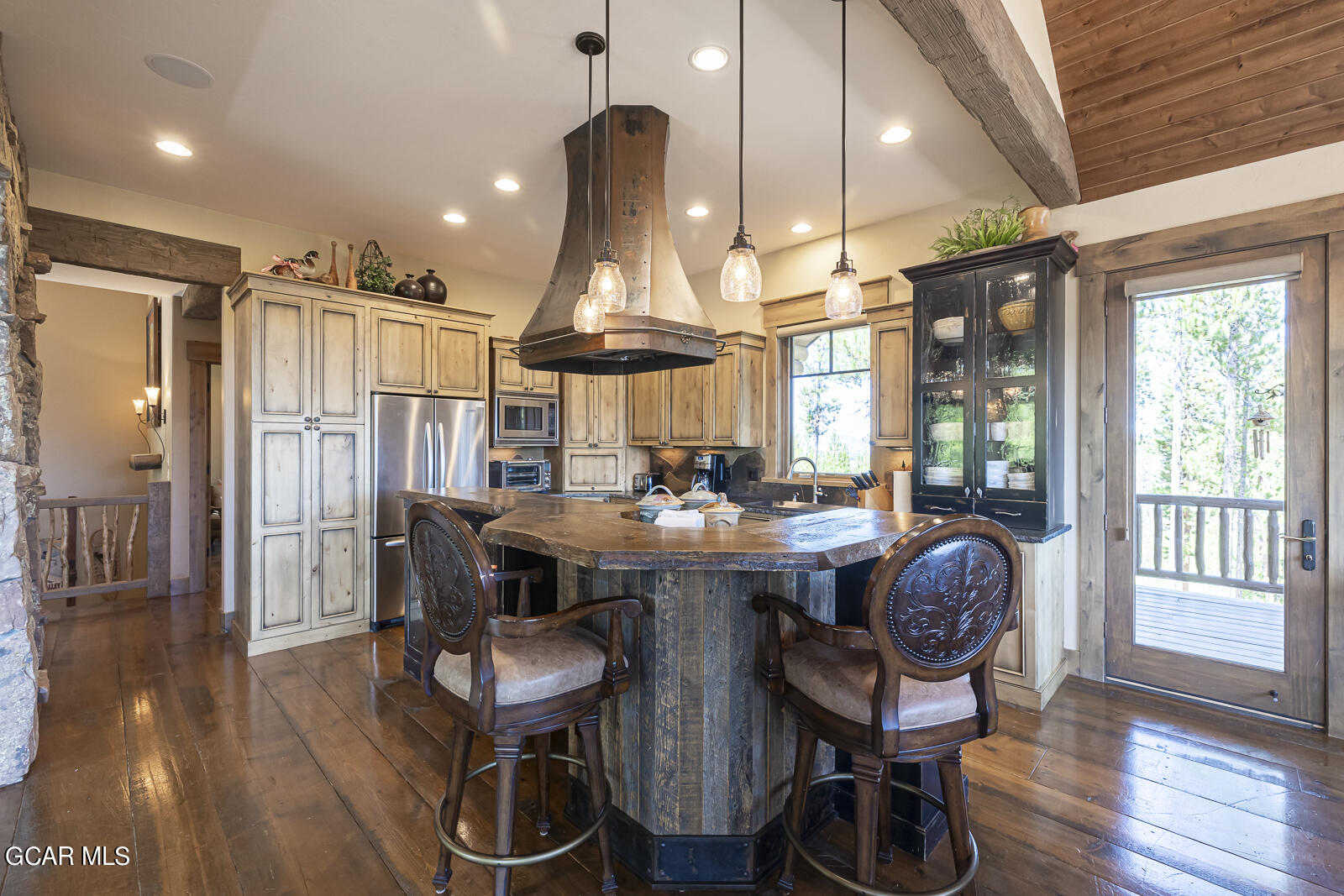 3048 Golf Course Circle