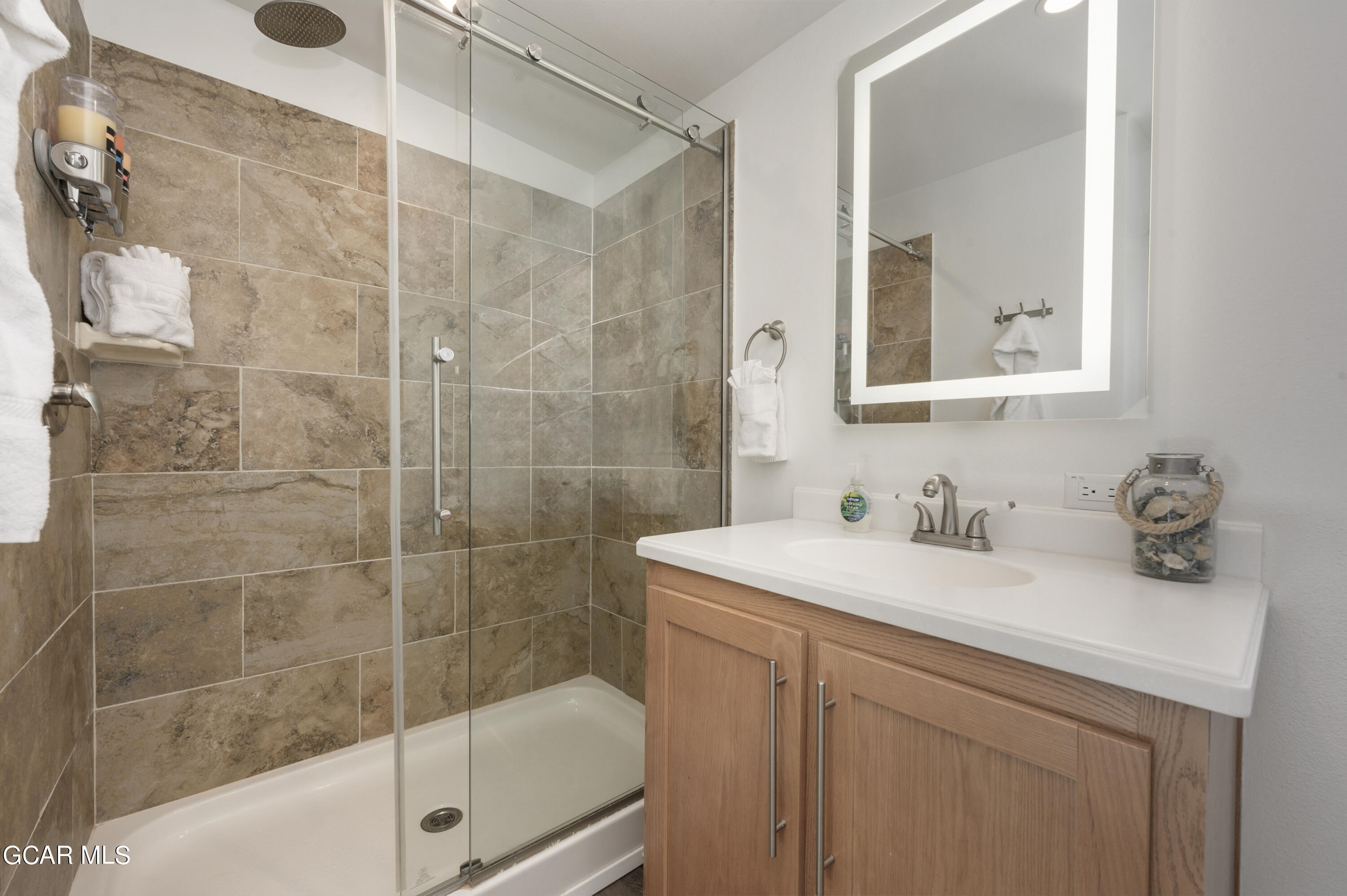 1051 Summit Trail V27