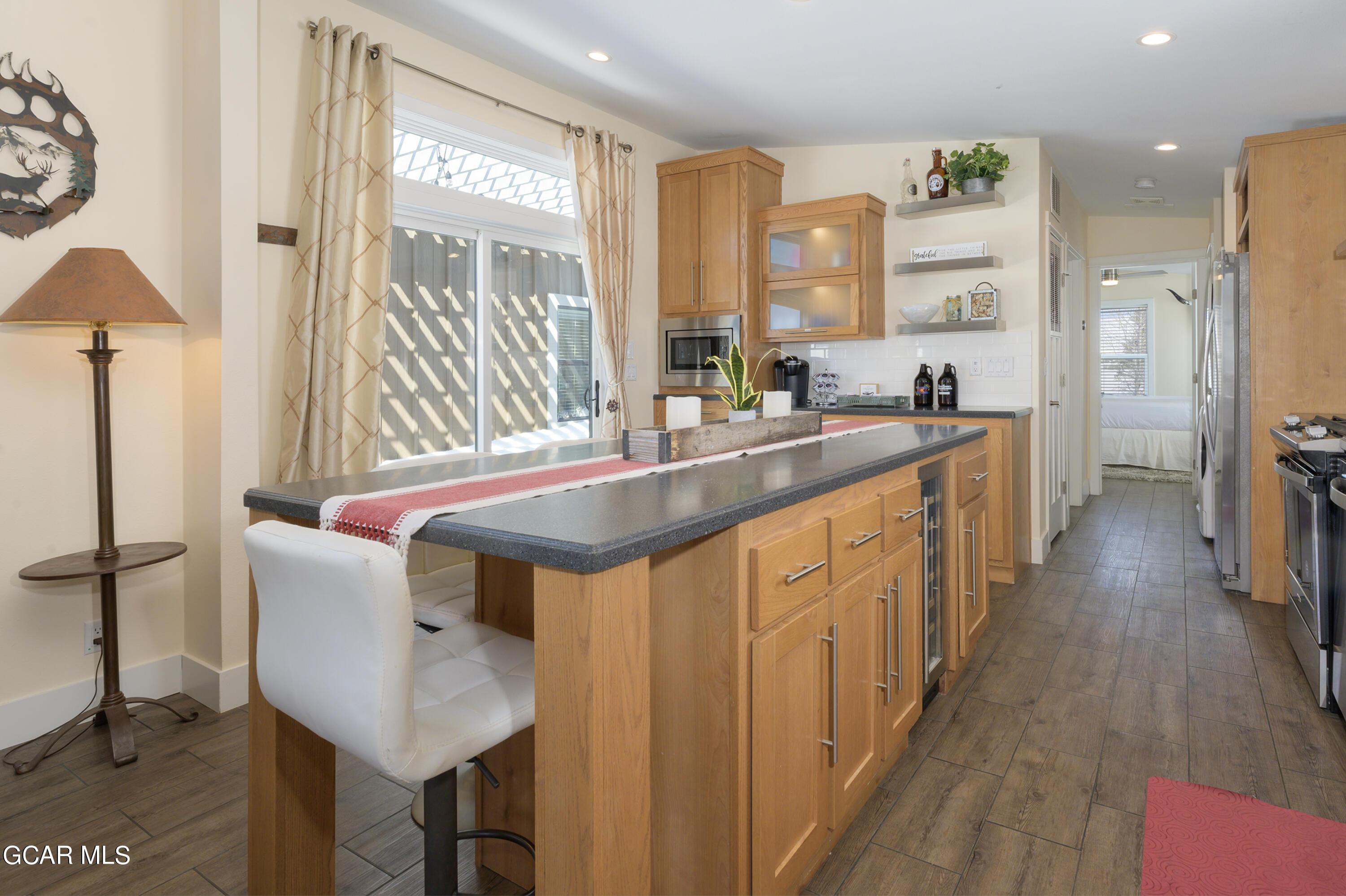 1051 Summit Trail V27