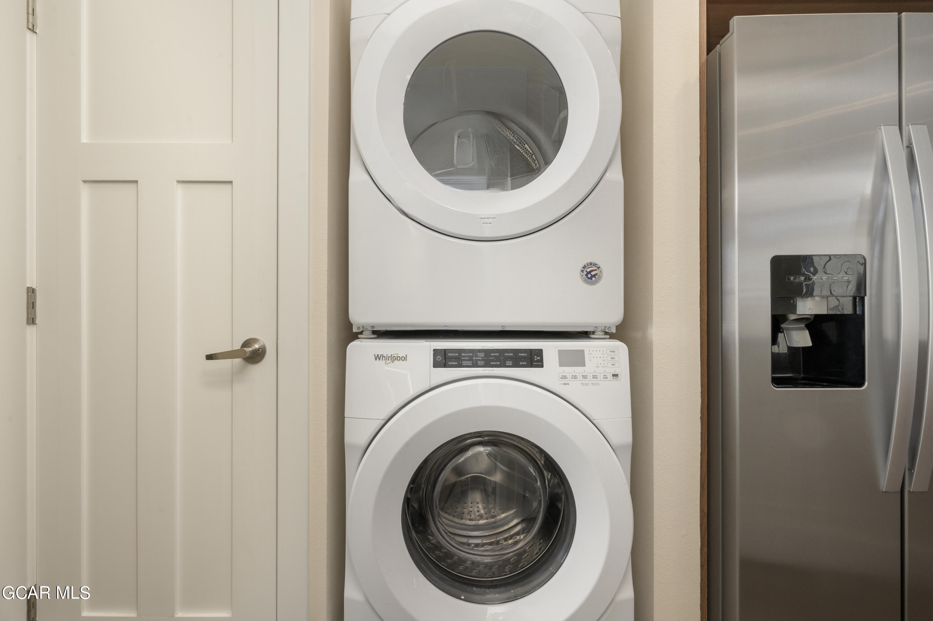 1051 Summit Trail V27