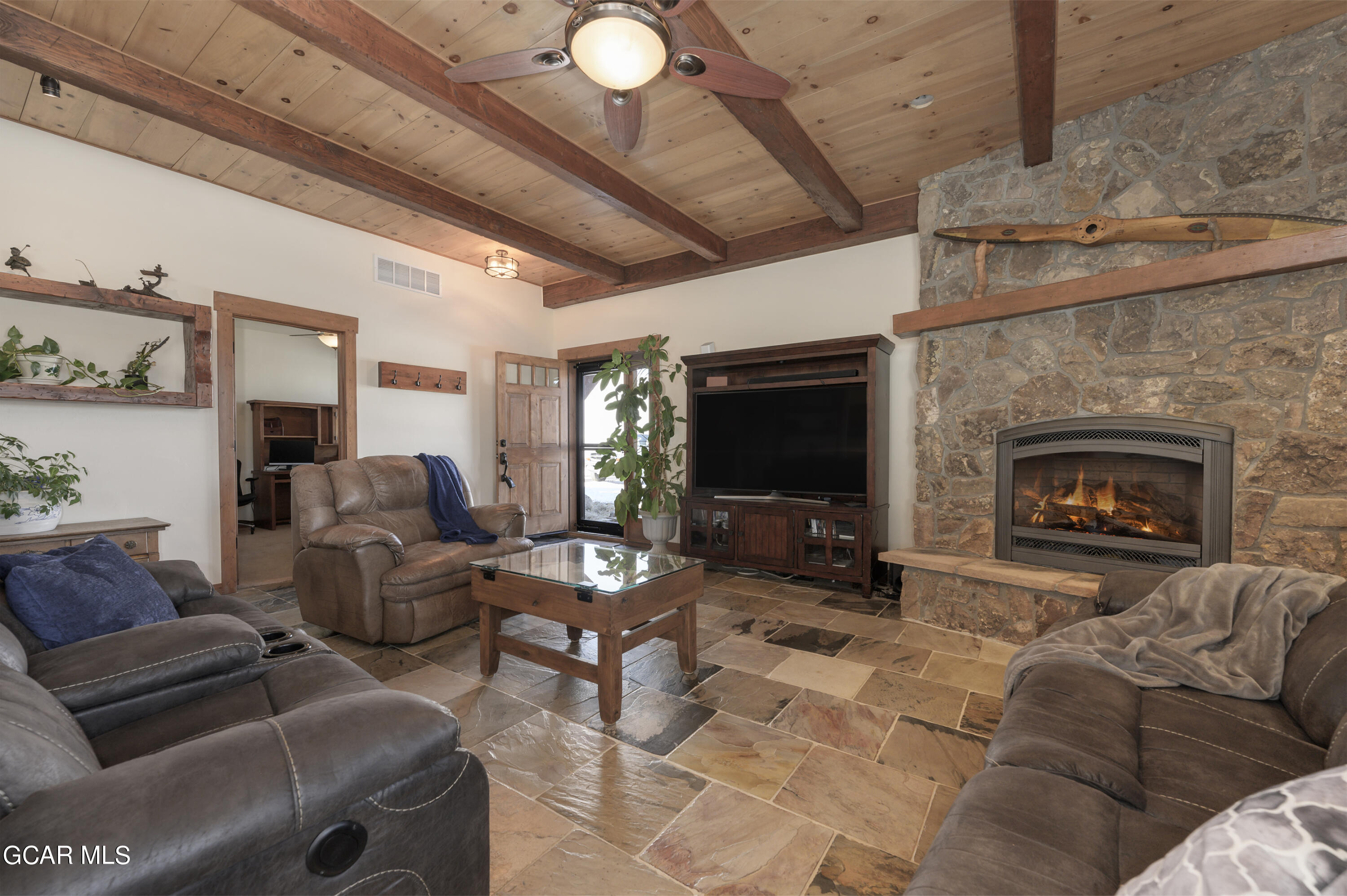 671 East Ridgeway Avenue