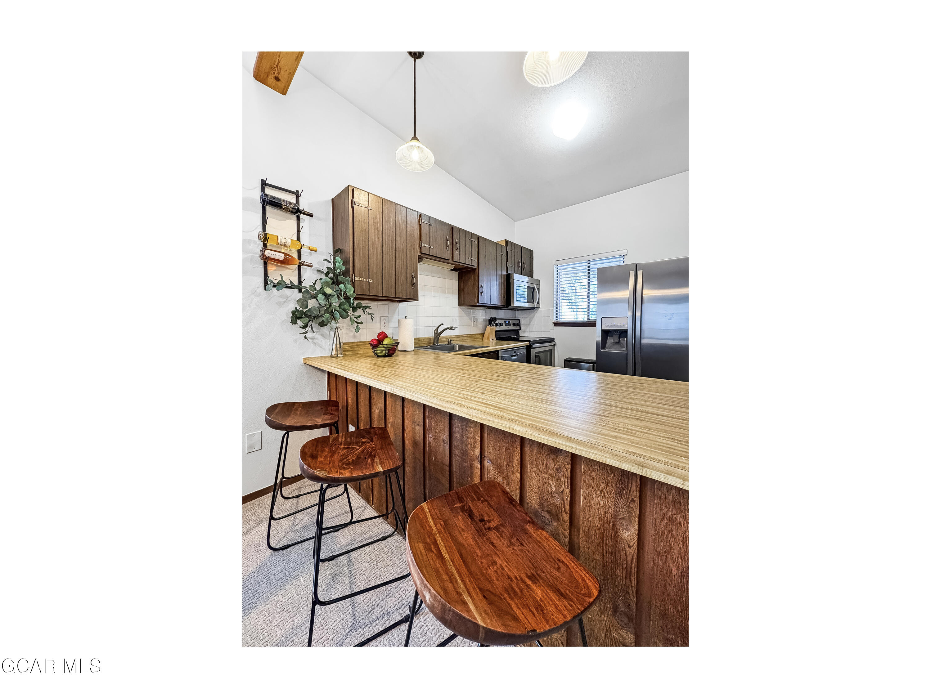 124 GCR 702 aka Village Dr #3-304