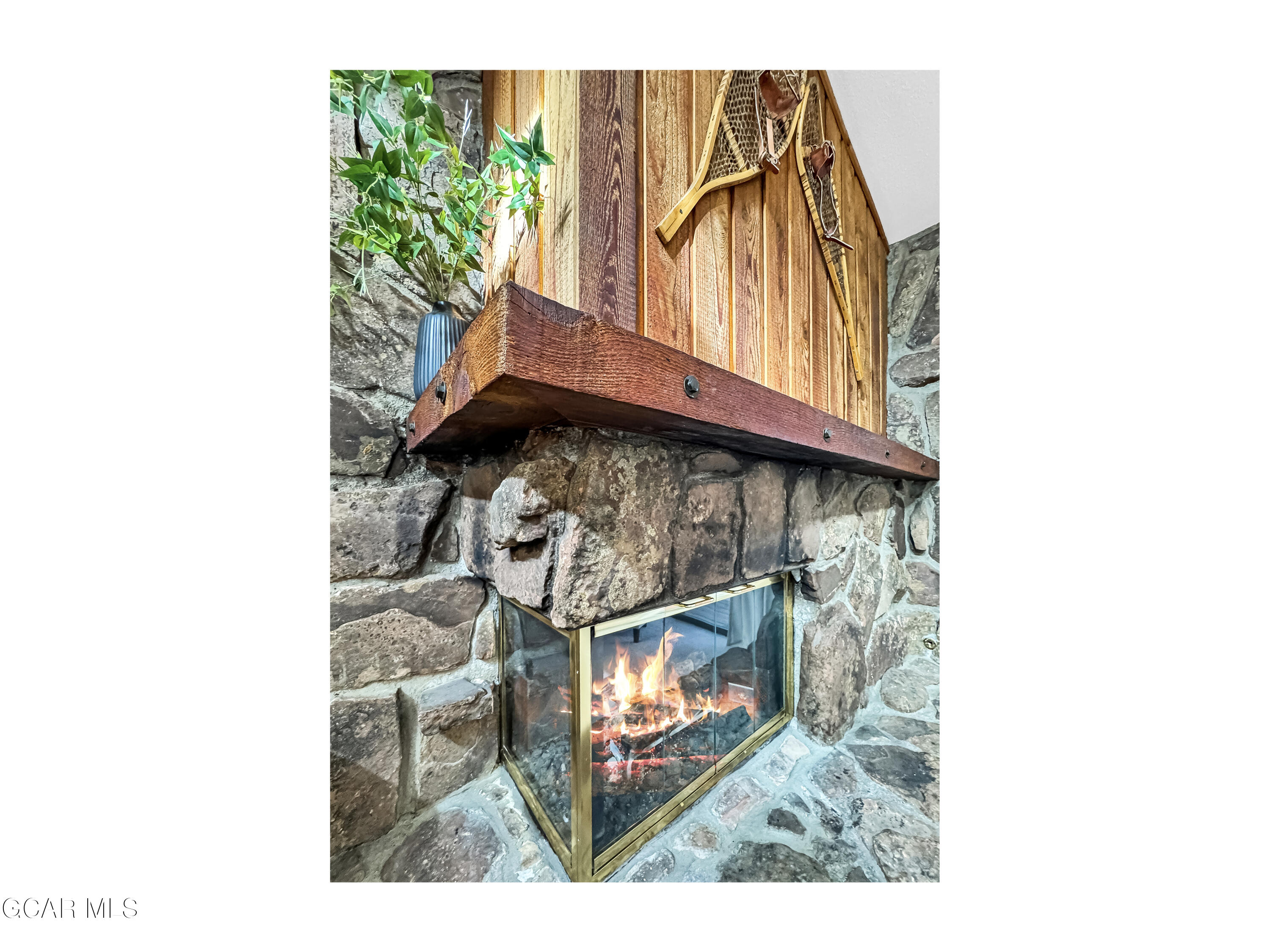 124 GCR 702 aka Village Dr #3-304