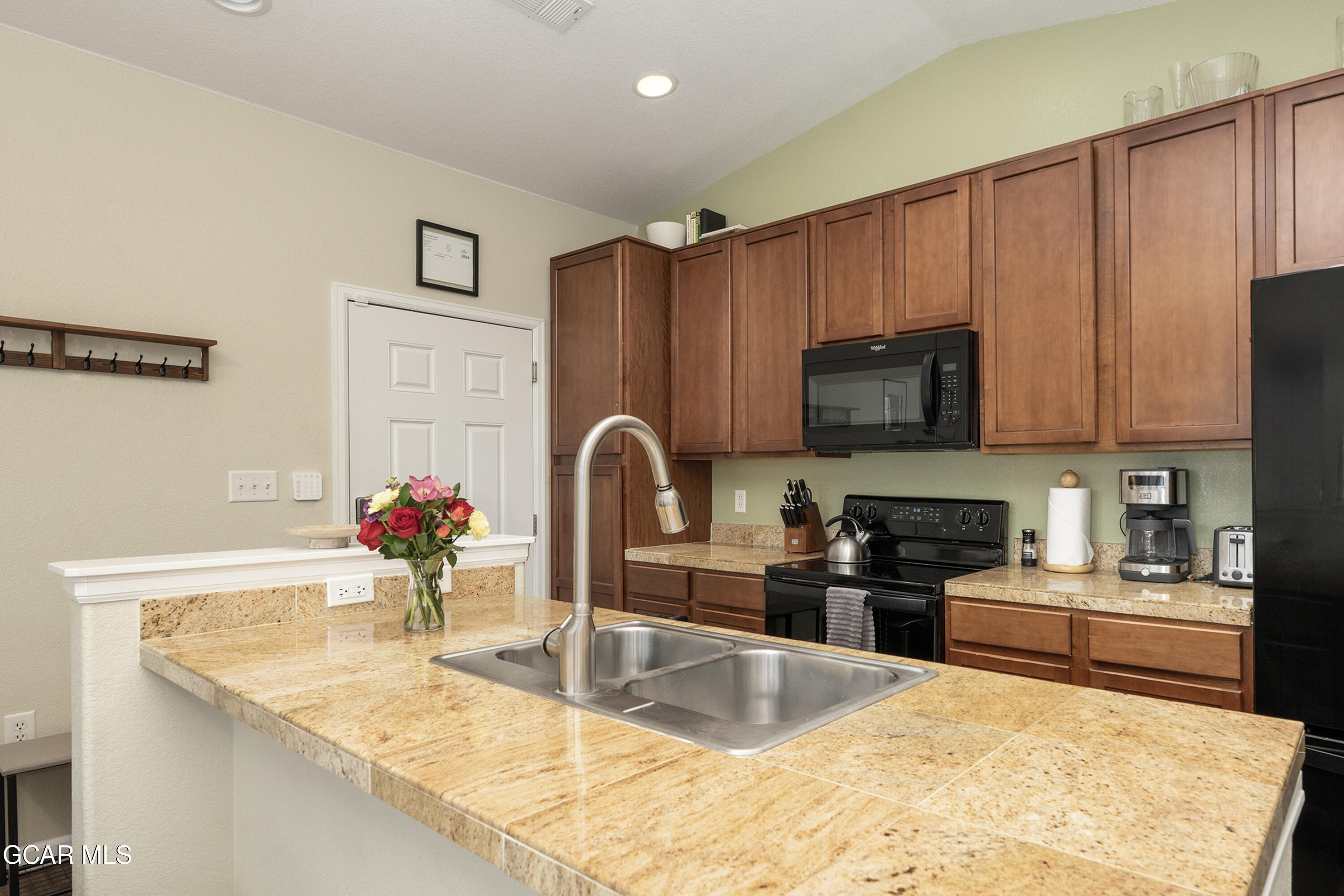 150 VILLAGE Road A-307