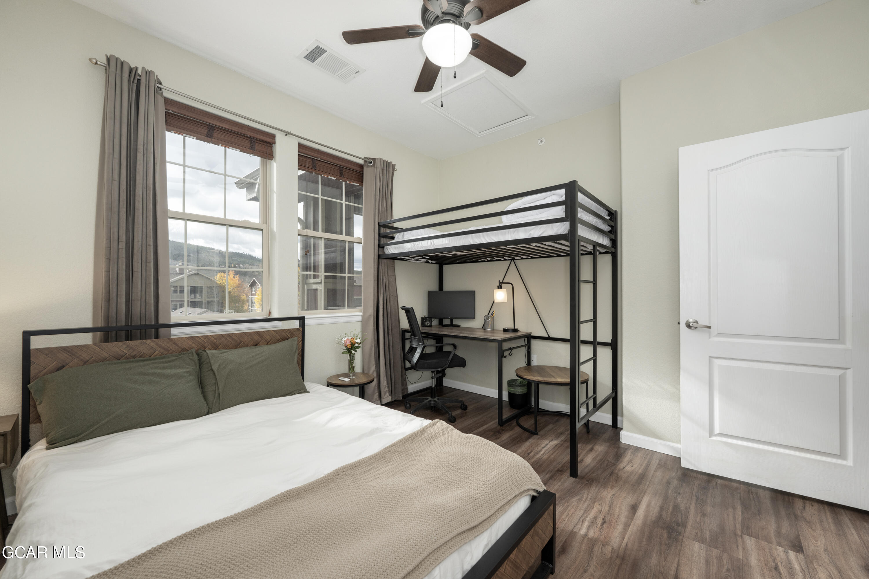 150 VILLAGE Road A-307