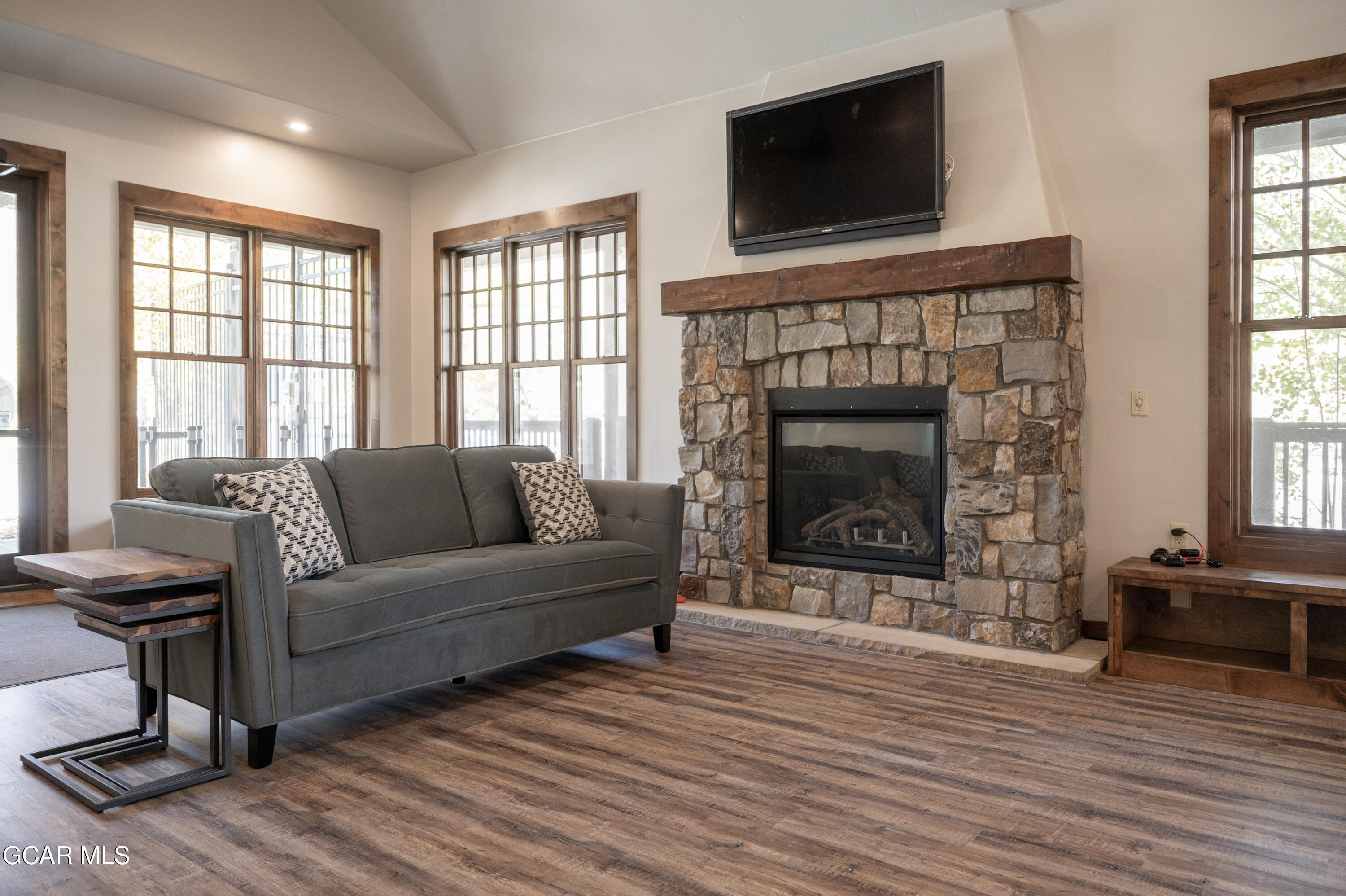 150 VILLAGE Road A-307