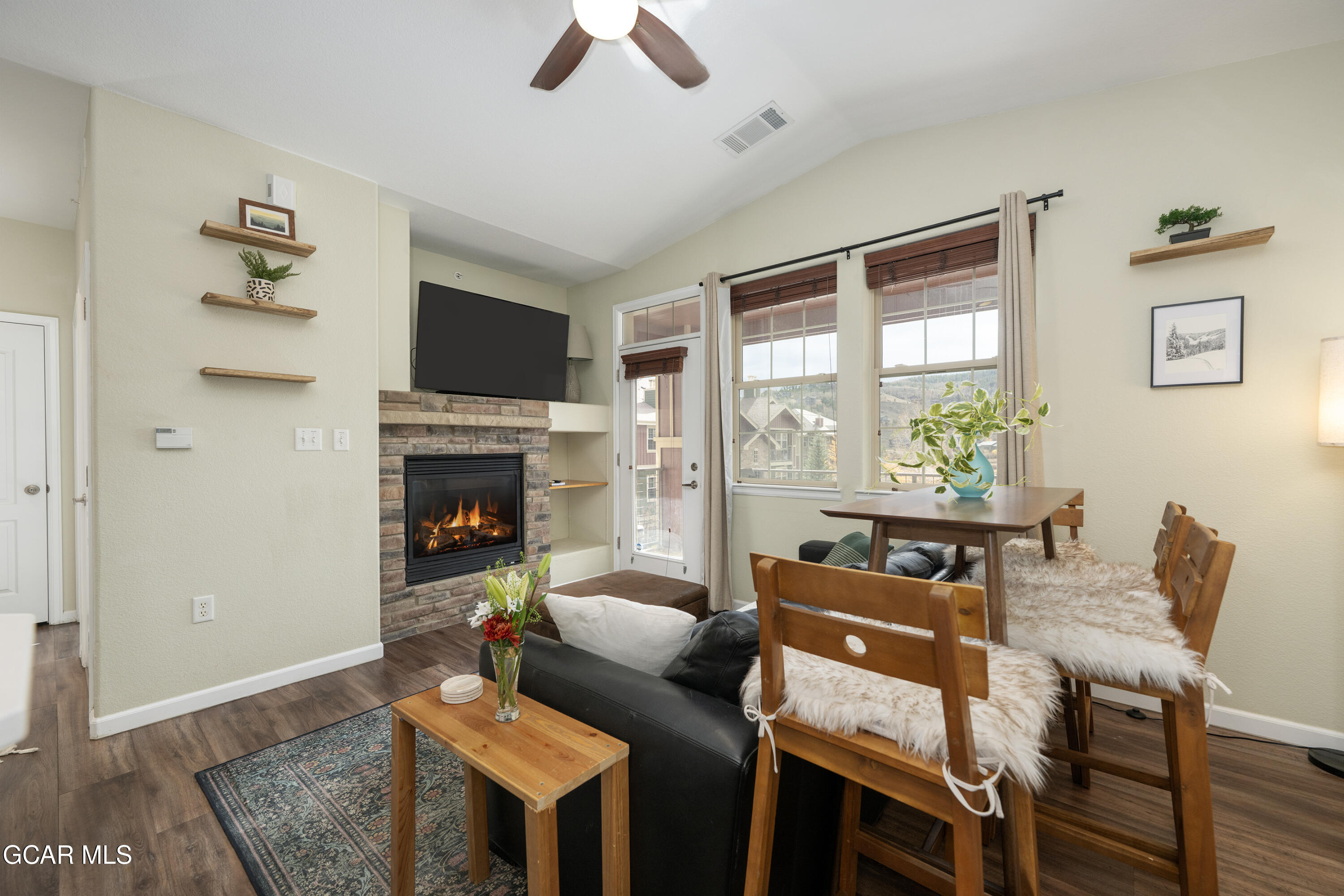 150 VILLAGE Road A-307