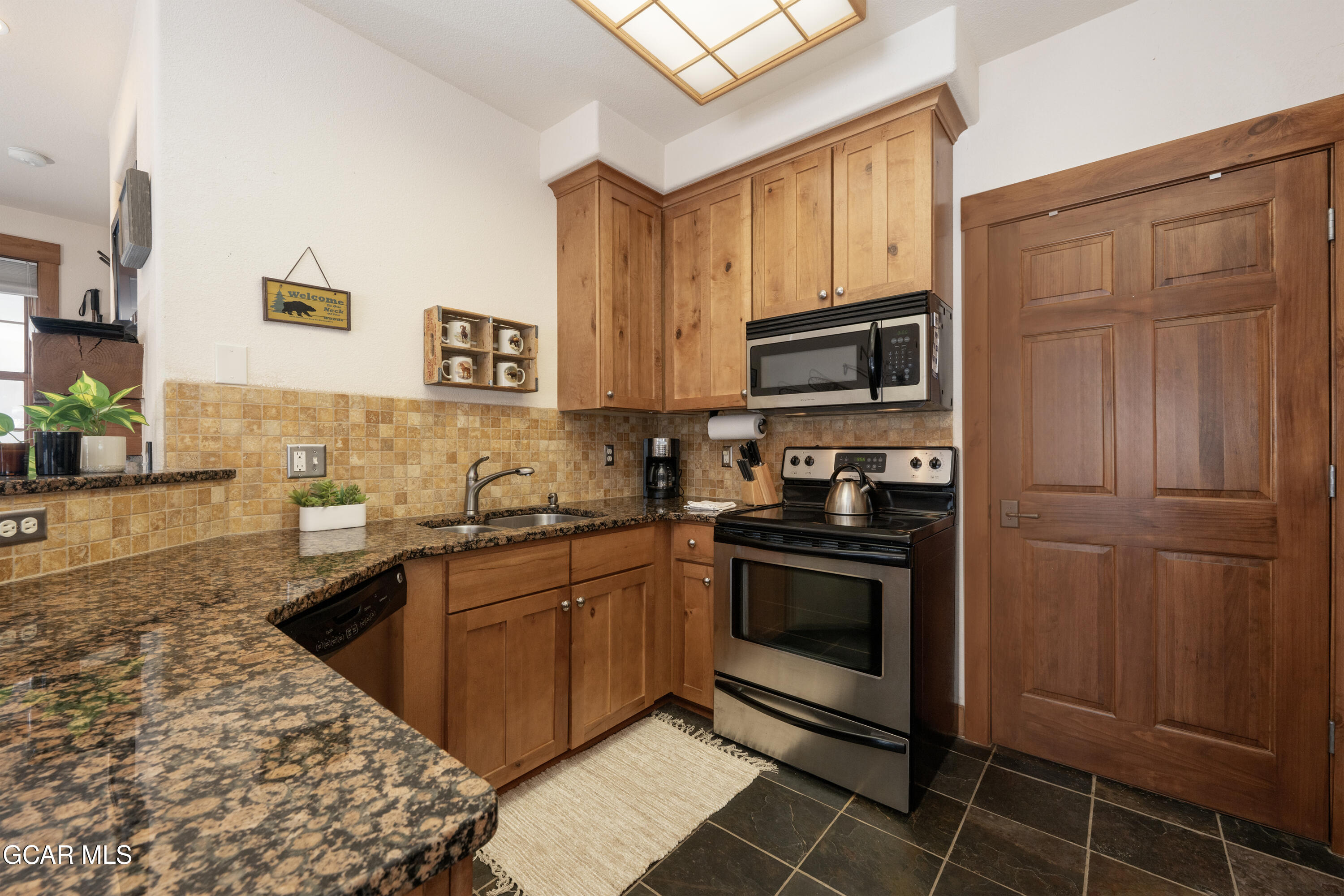 6201 NORTHSTAR Trail 201