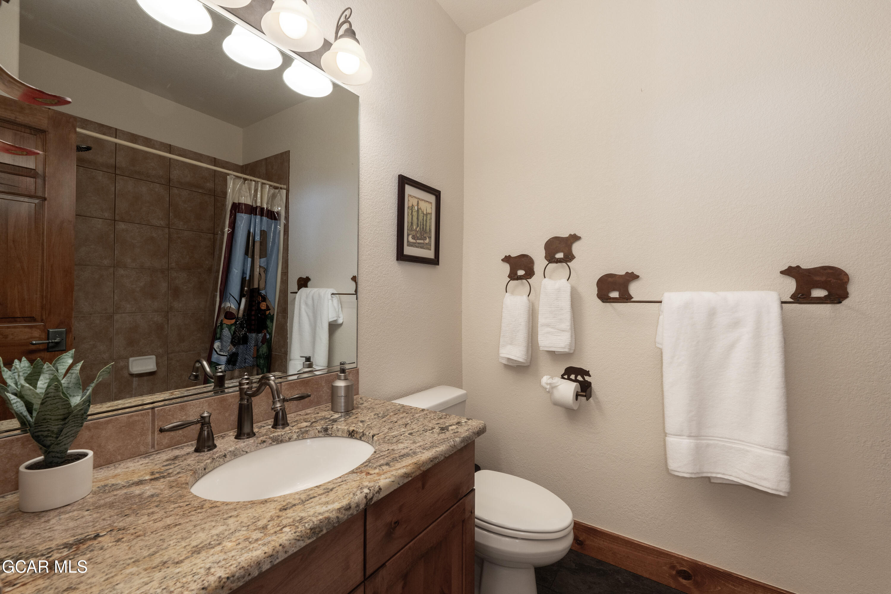 6201 NORTHSTAR Trail 201