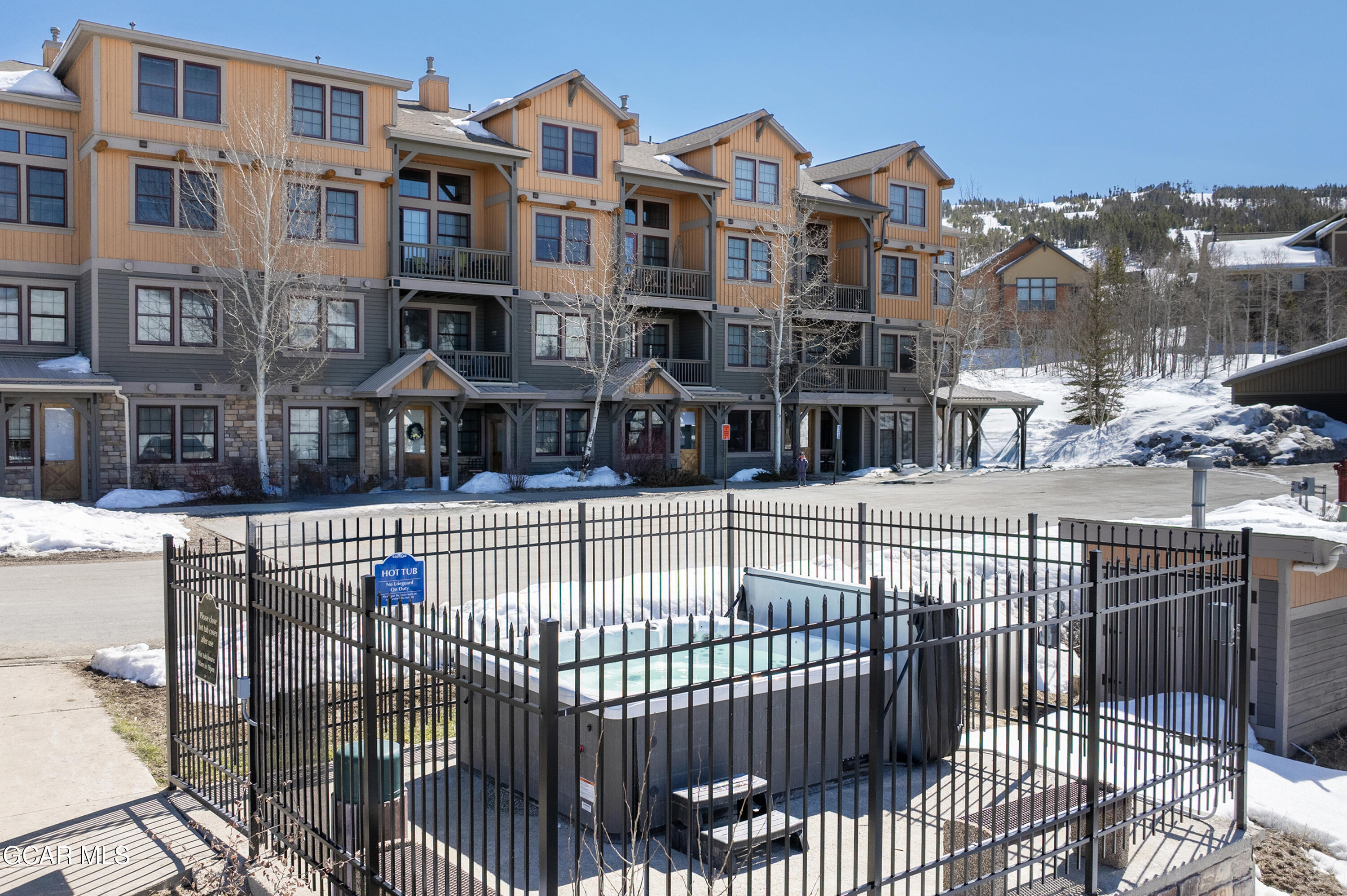 6201 NORTHSTAR Trail 201