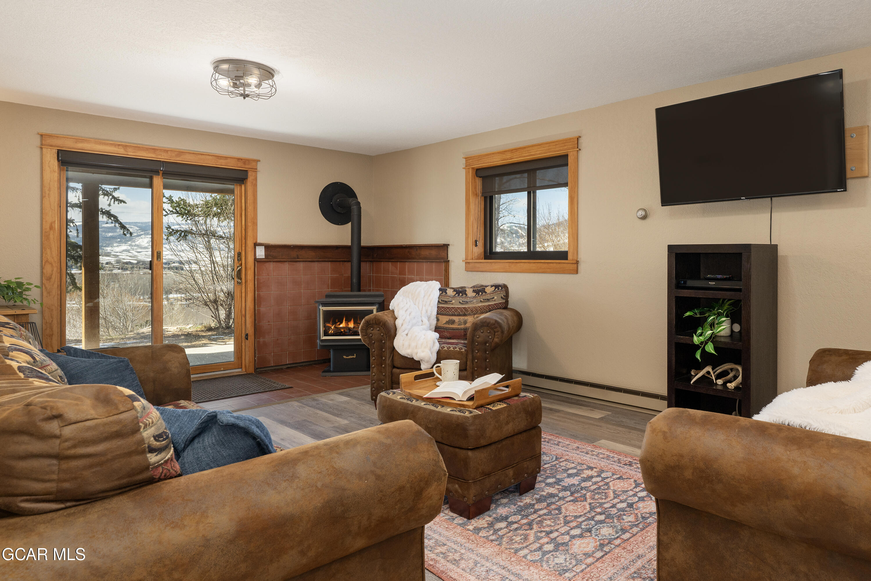 758 East TOPAZ Avenue