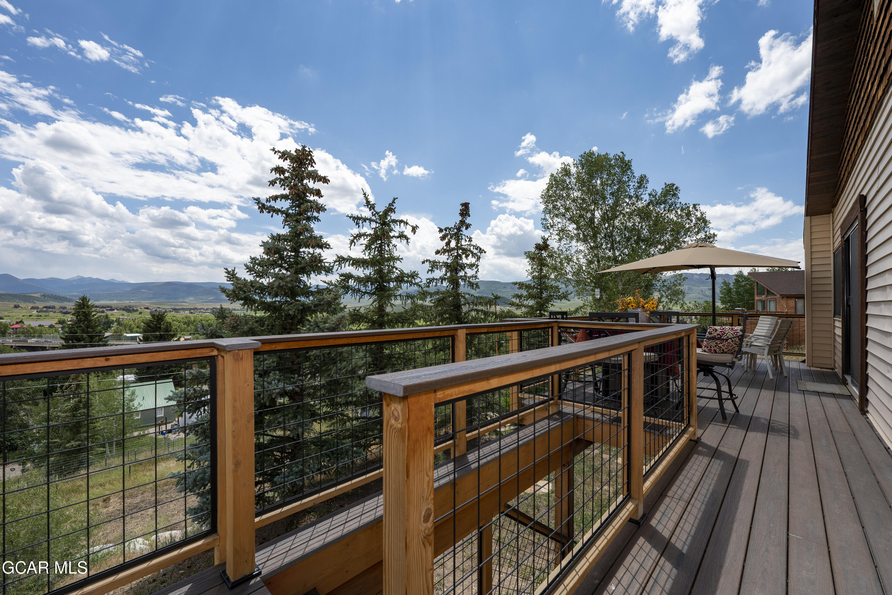 758 East TOPAZ Avenue