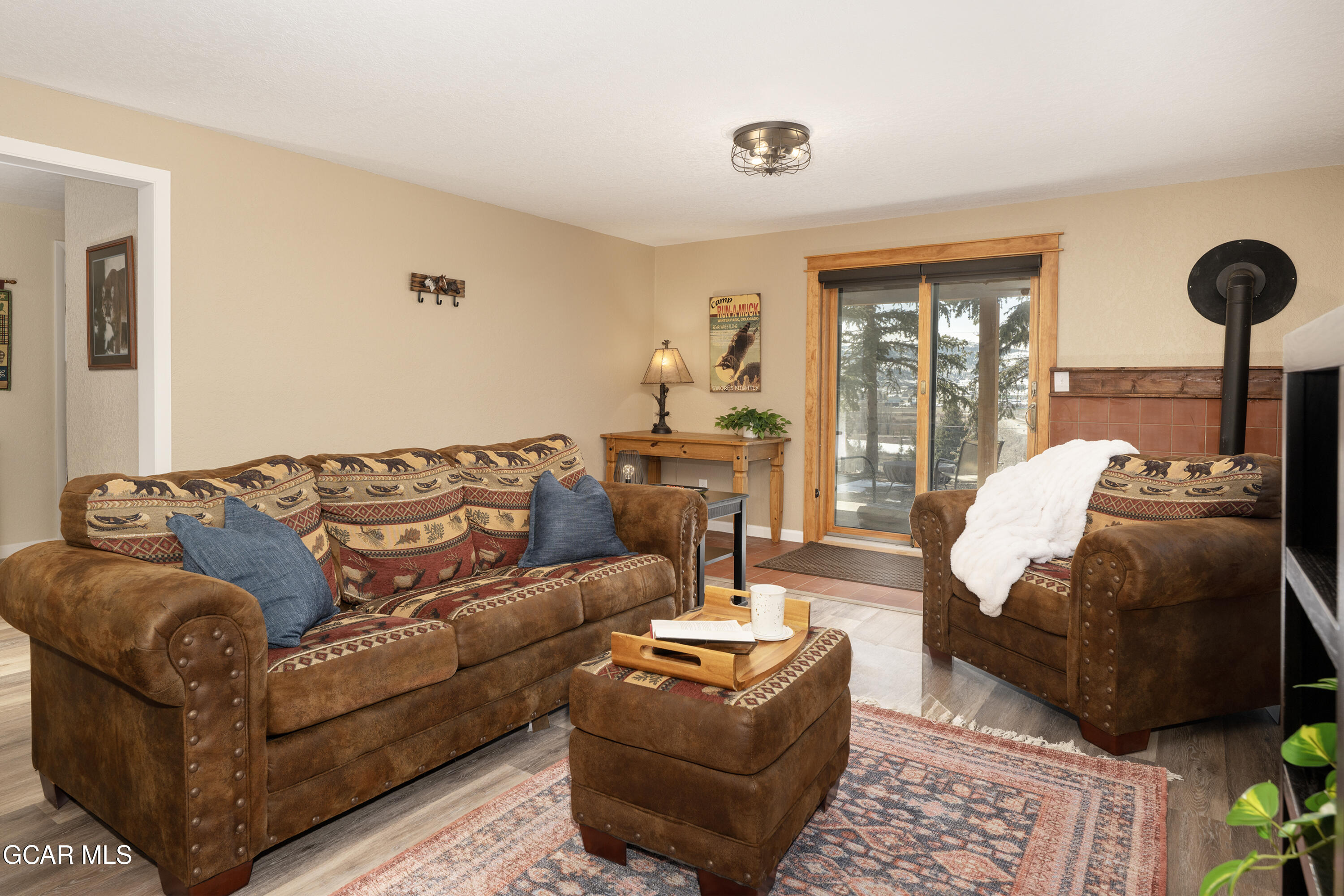 758 East TOPAZ Avenue