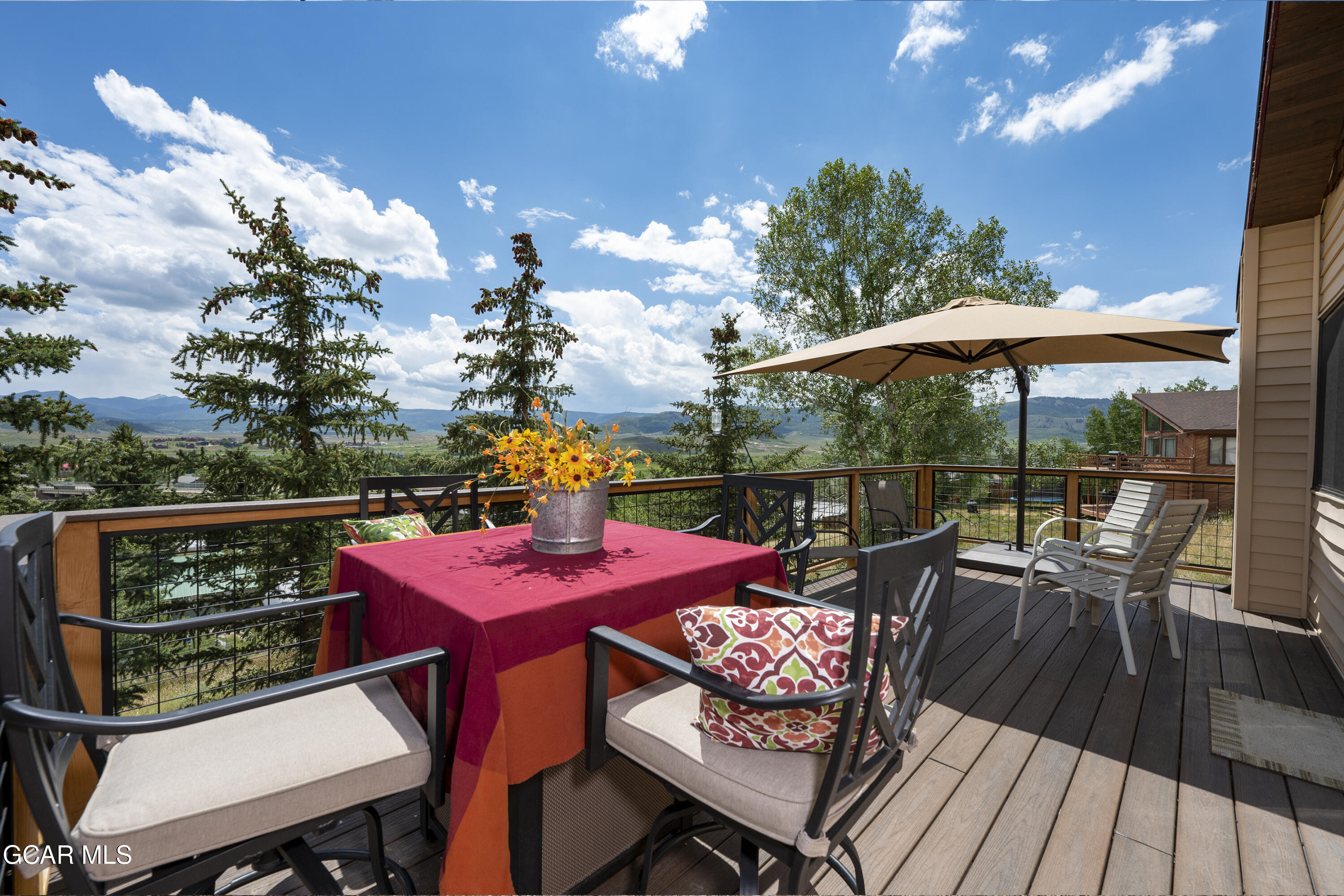 758 East TOPAZ Avenue