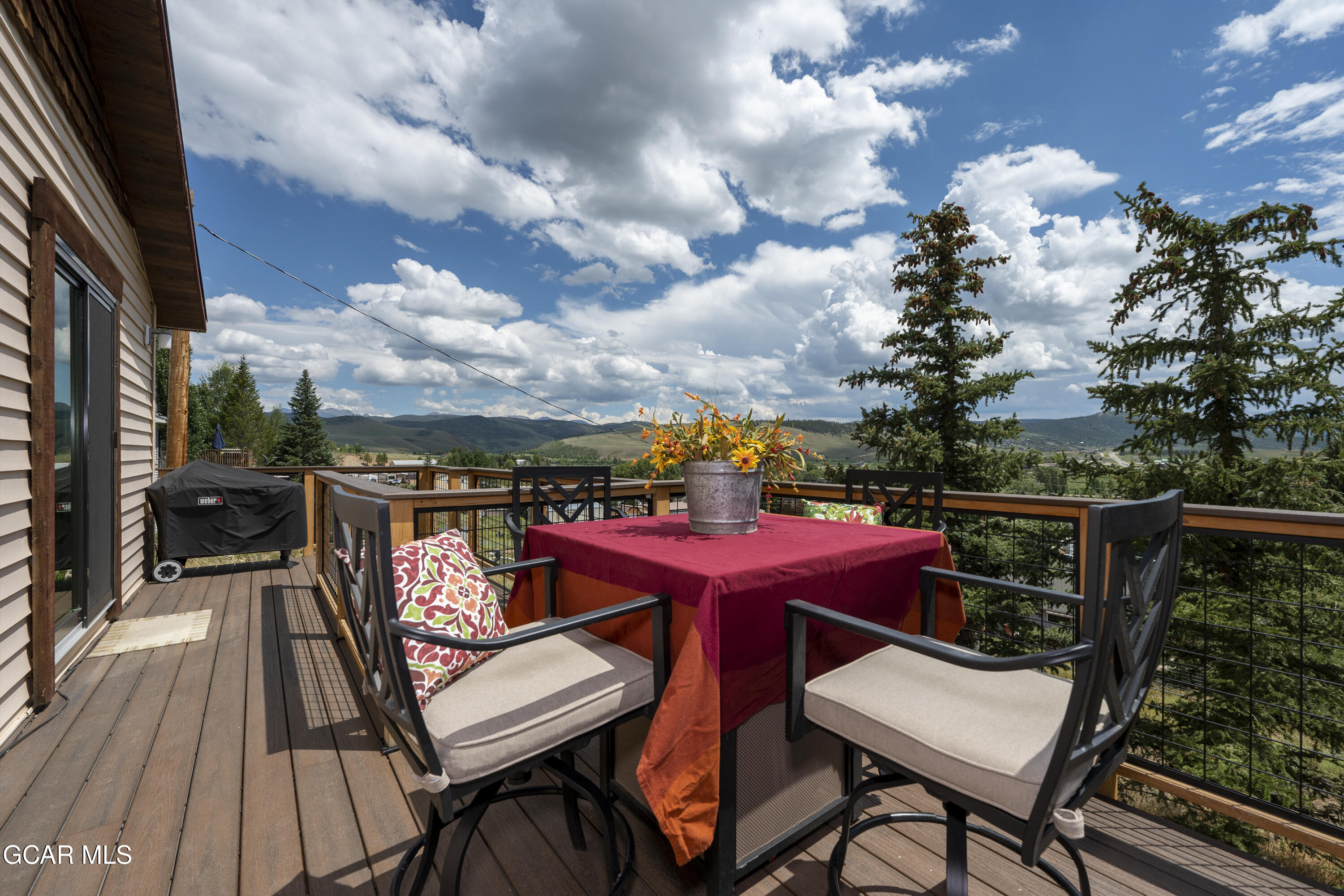 758 East TOPAZ Avenue