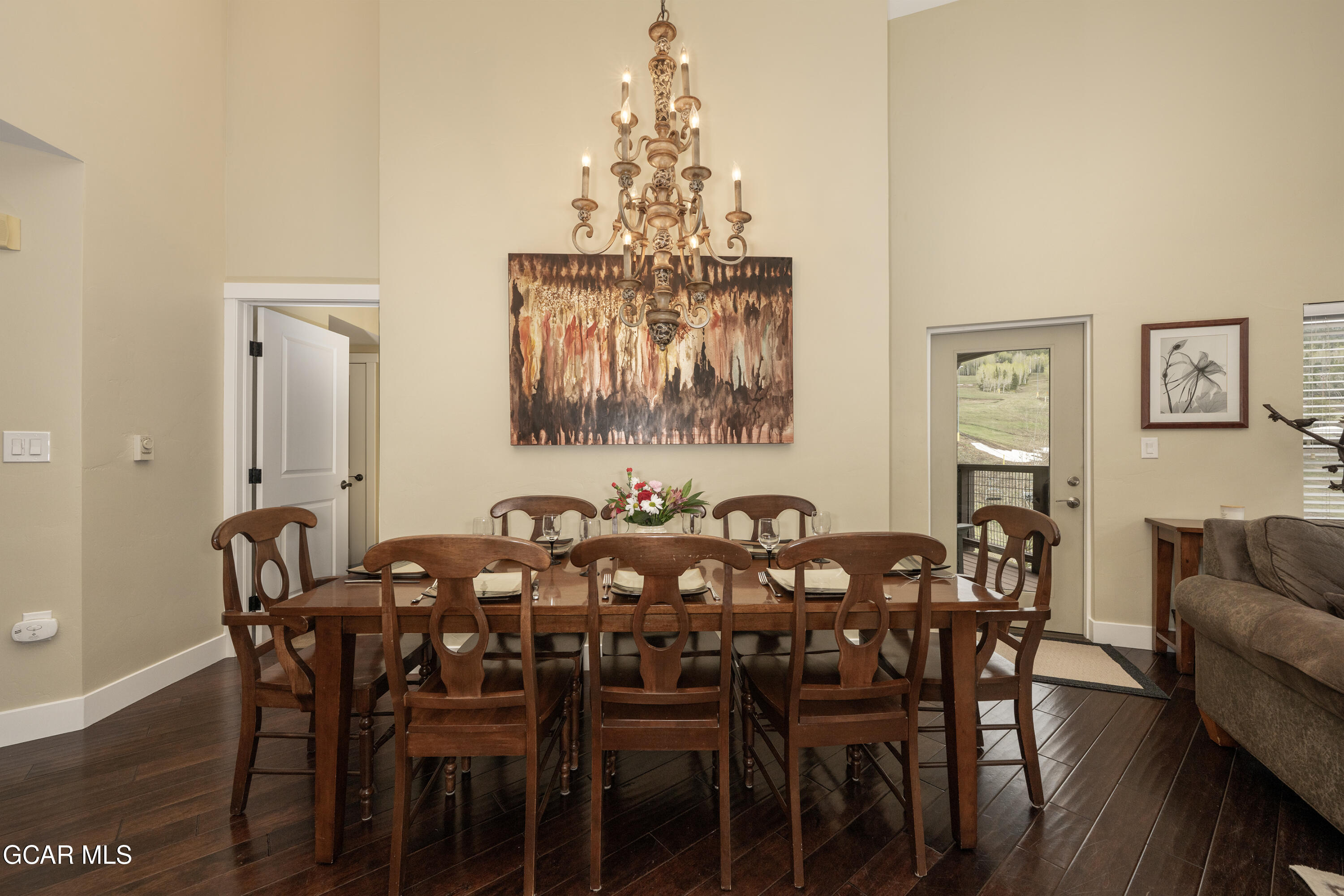 300 BASE CAMP Circle 411