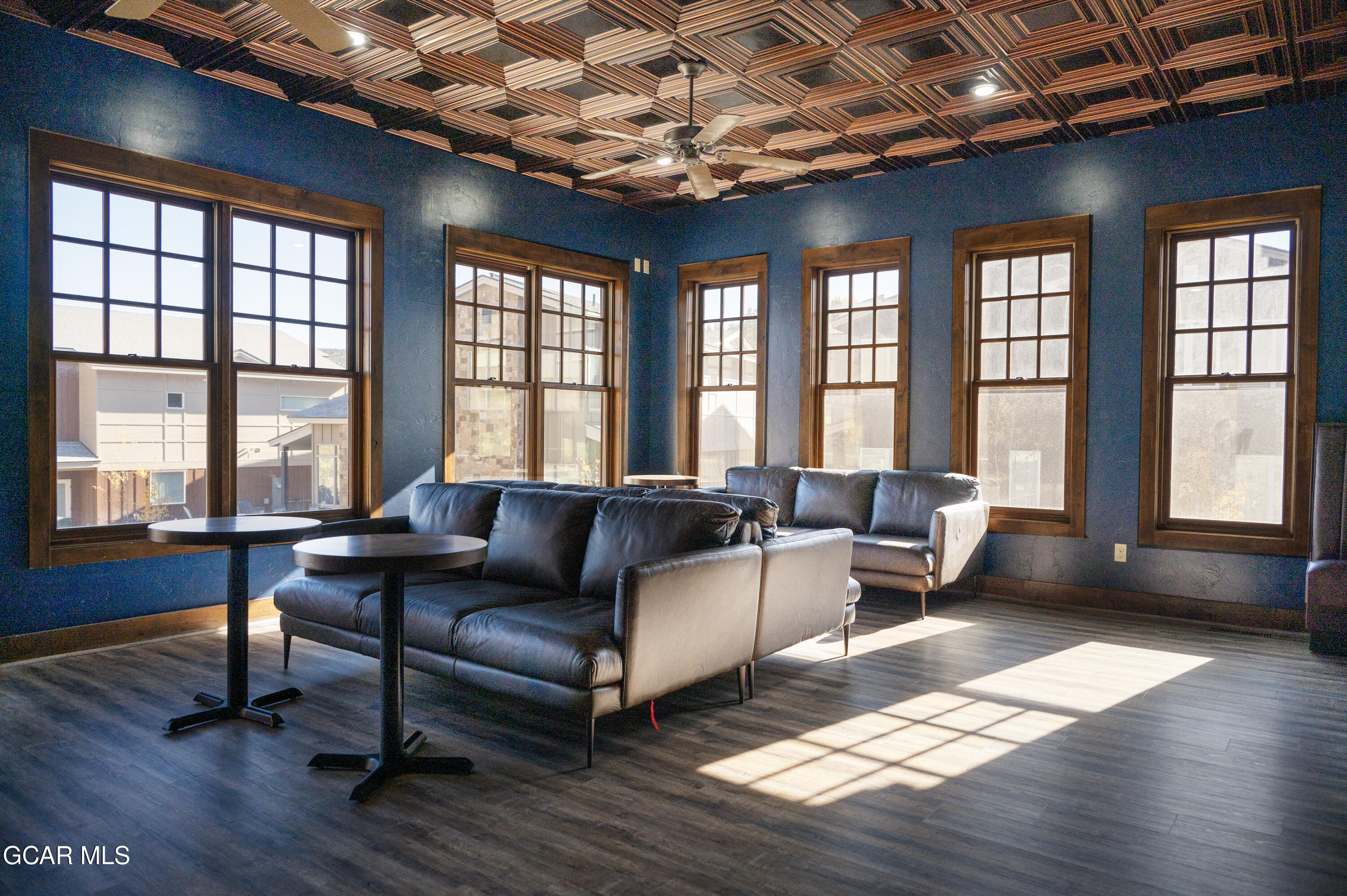 300 BASE CAMP Circle 411