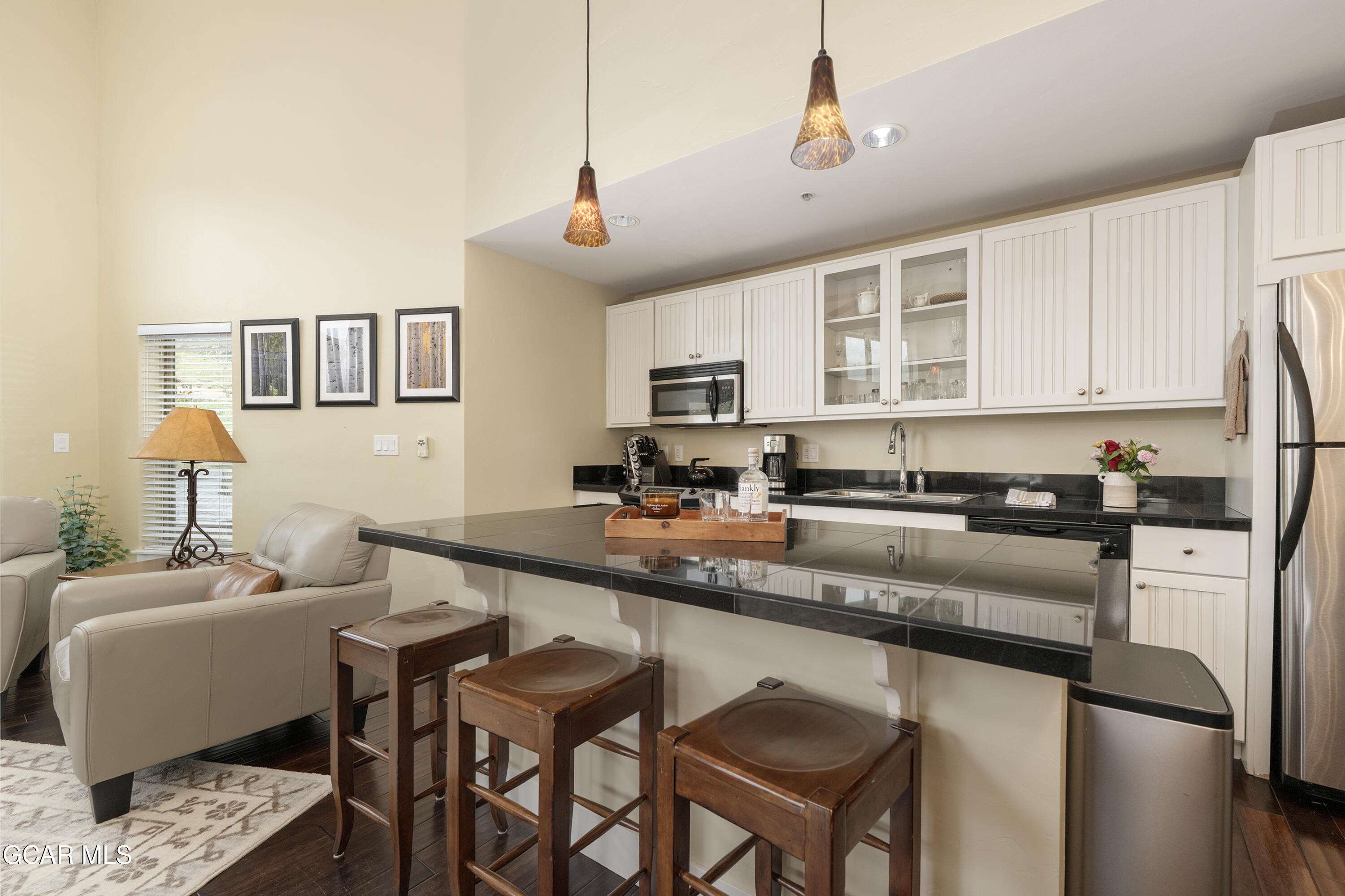 300 BASE CAMP Circle 411