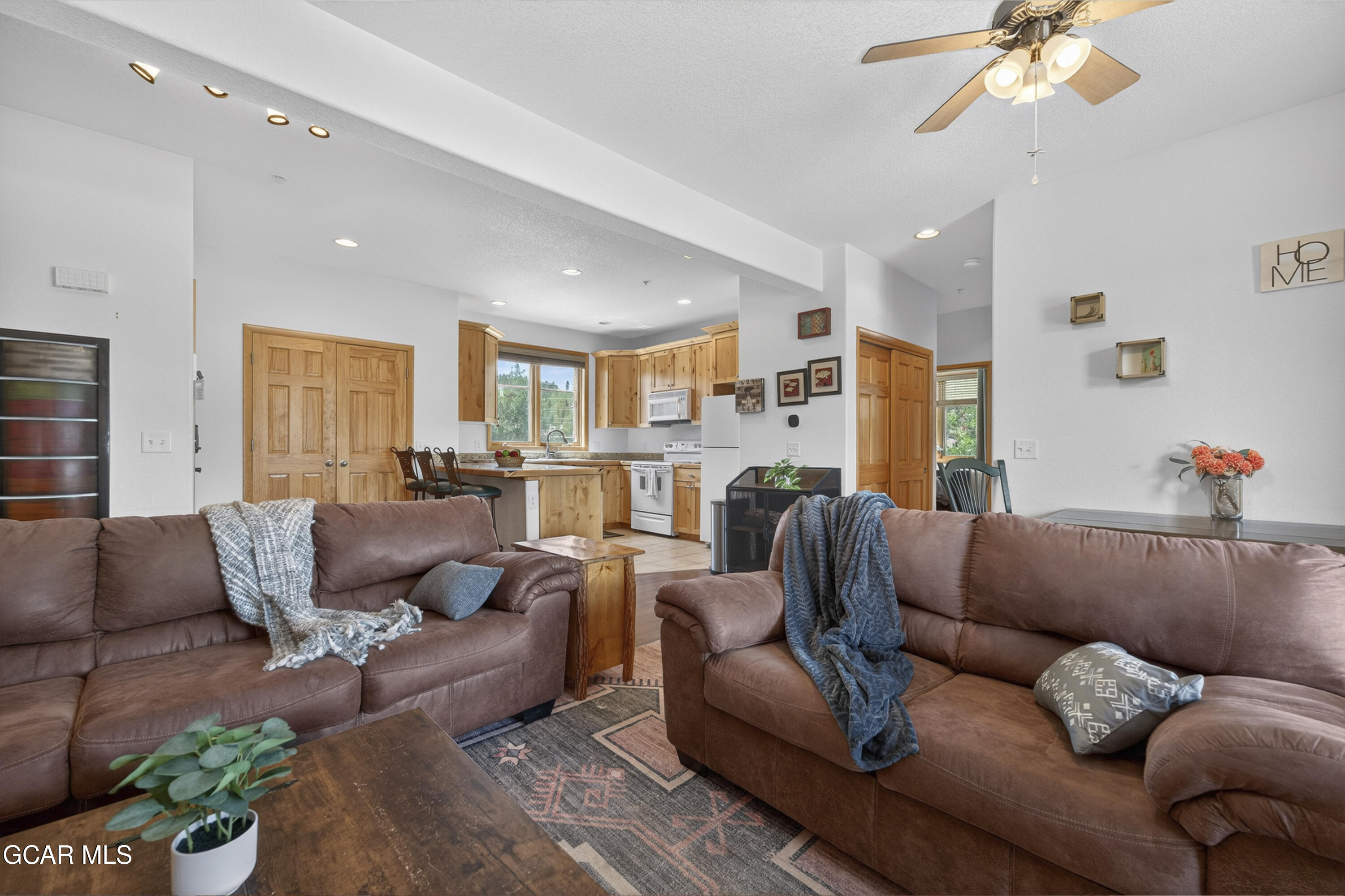 207 Bella Vista Court 216