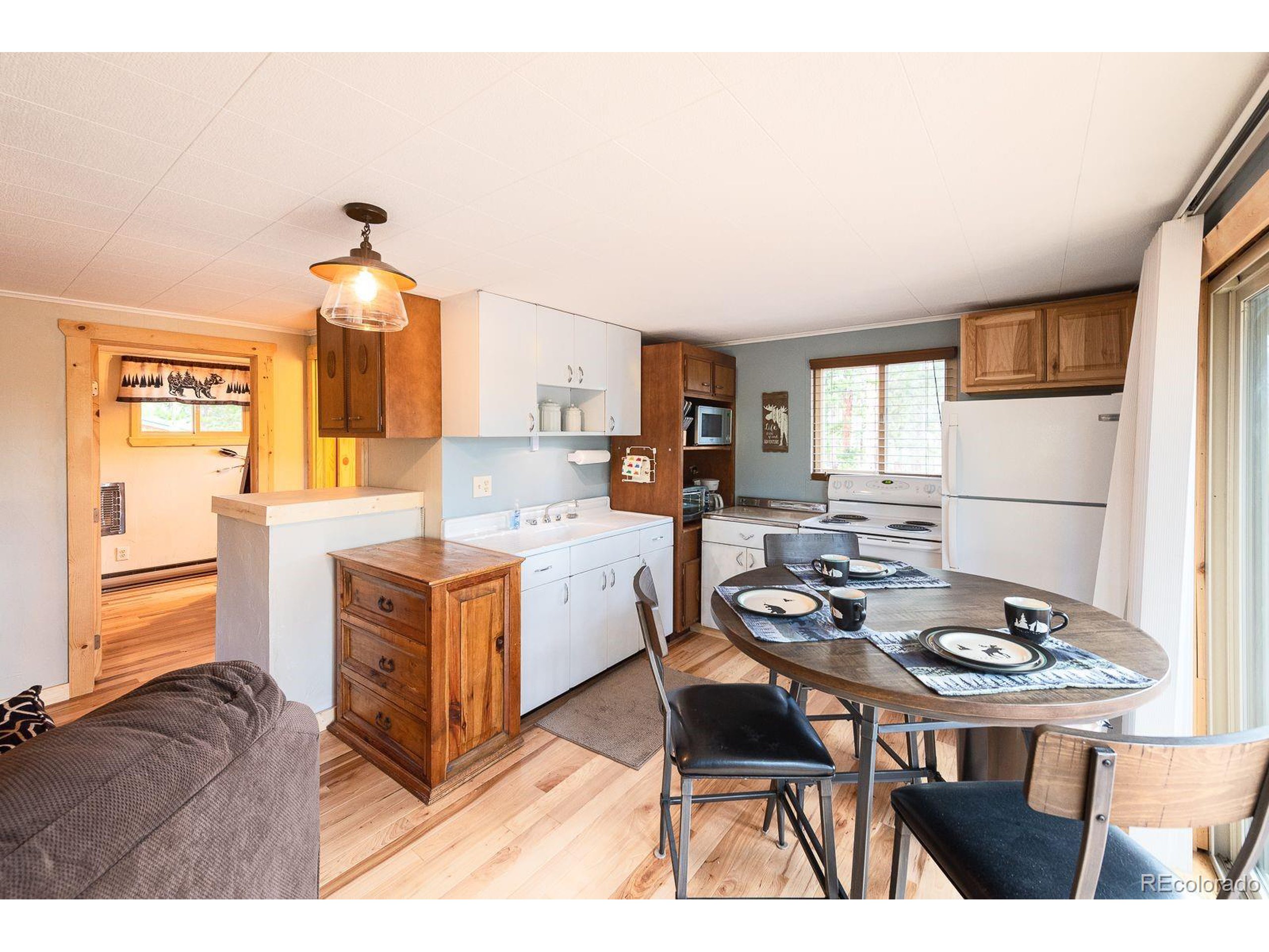 21 County Road 4602 Grand Lake