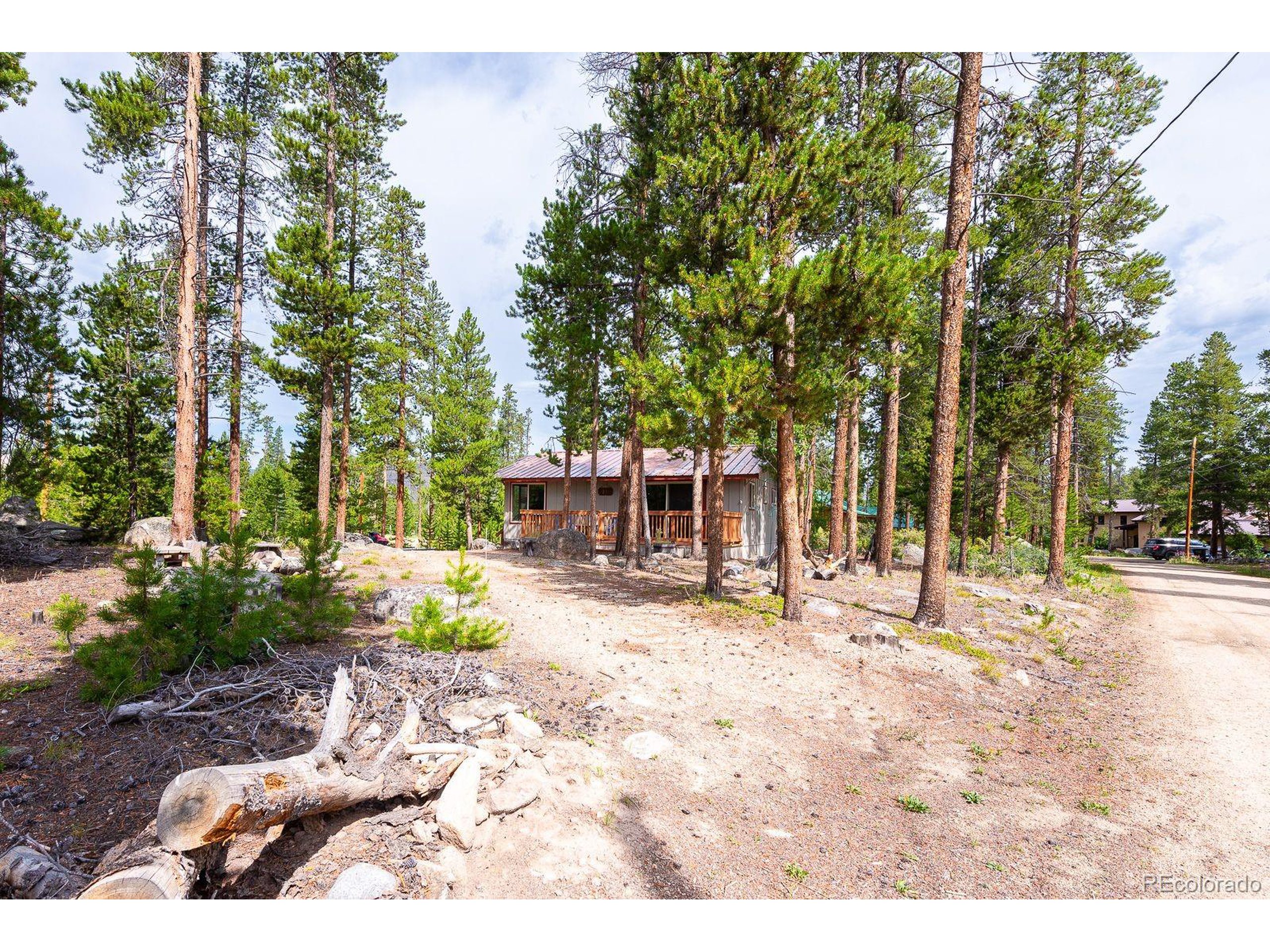 21 County Road 4602 Grand Lake