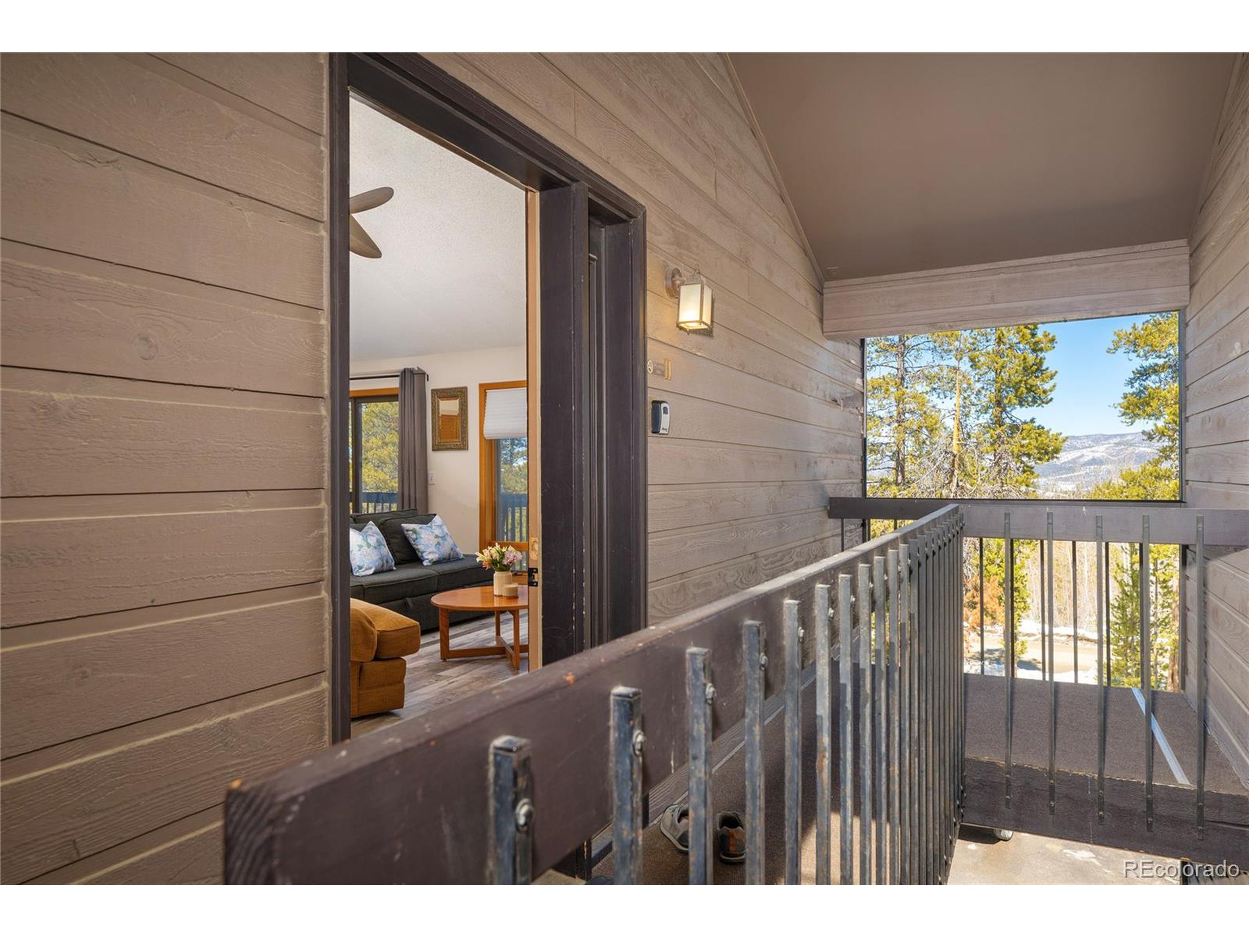 100 Bryant Blvd 11 Fraser Unit: 11