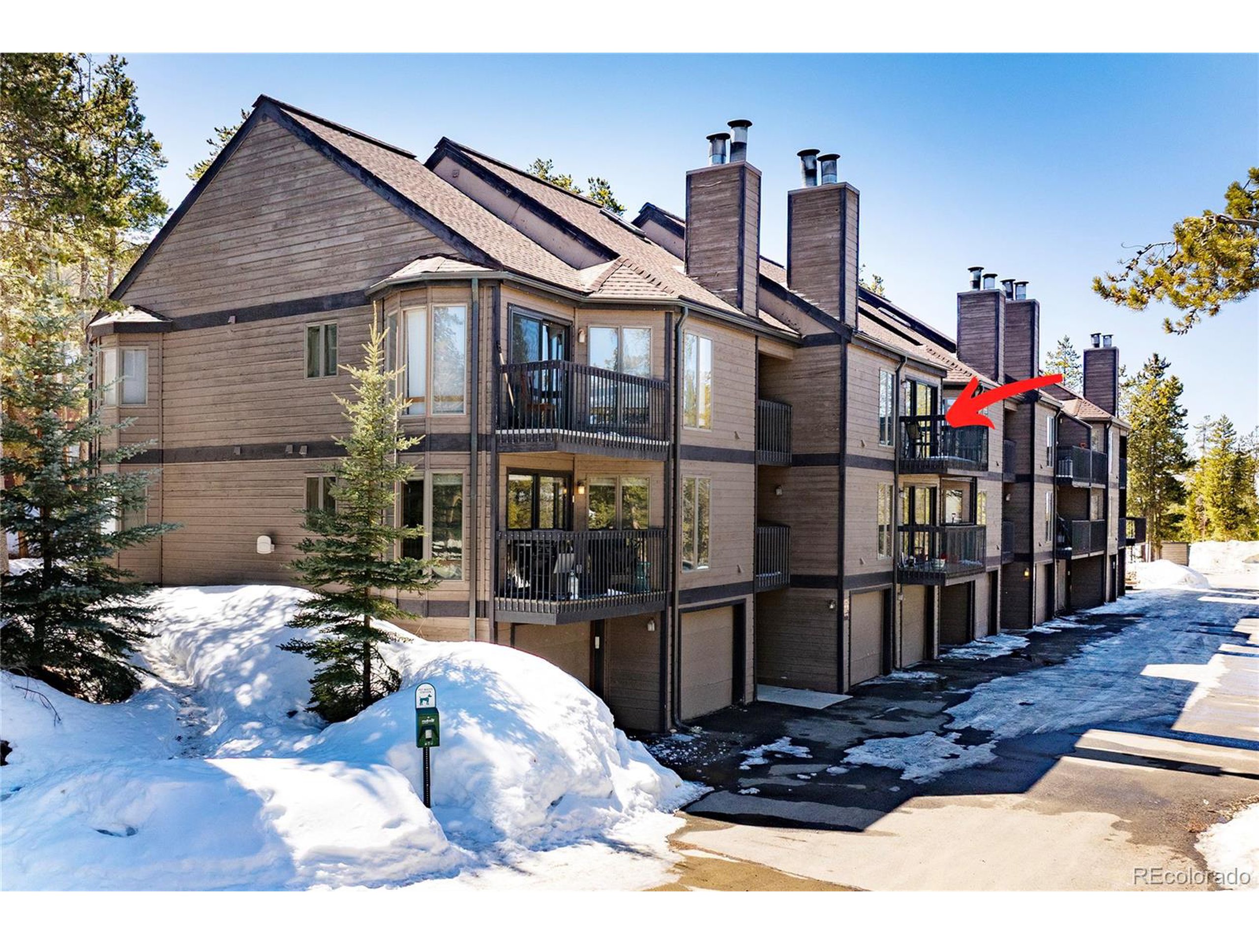 100 Bryant Blvd 11 Fraser Unit: 11